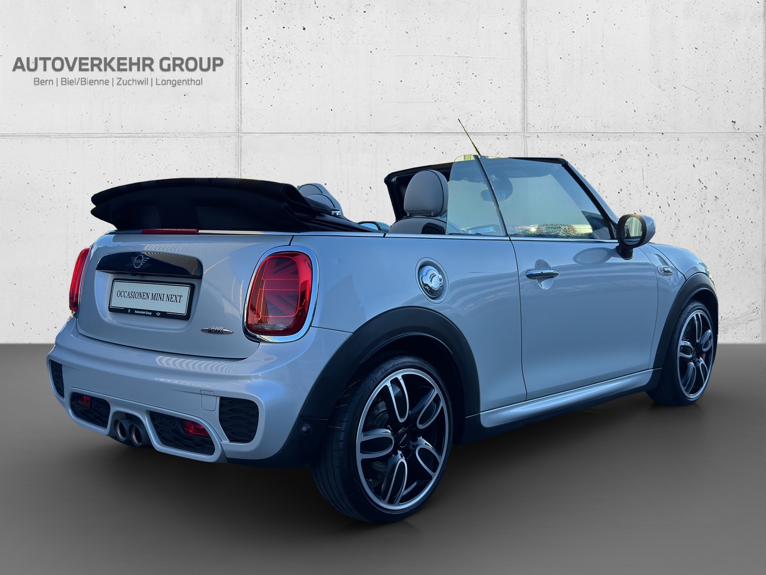 MINI Cooper JCW Cabriolet-image-4