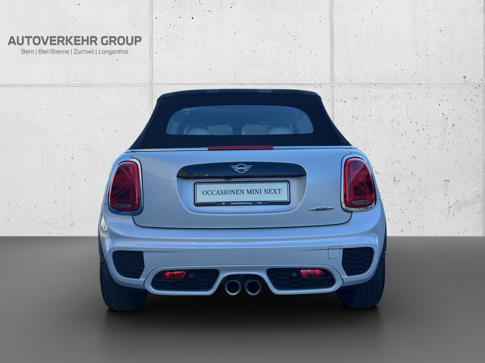 MINI Cooper JCW Cabriolet-image-3