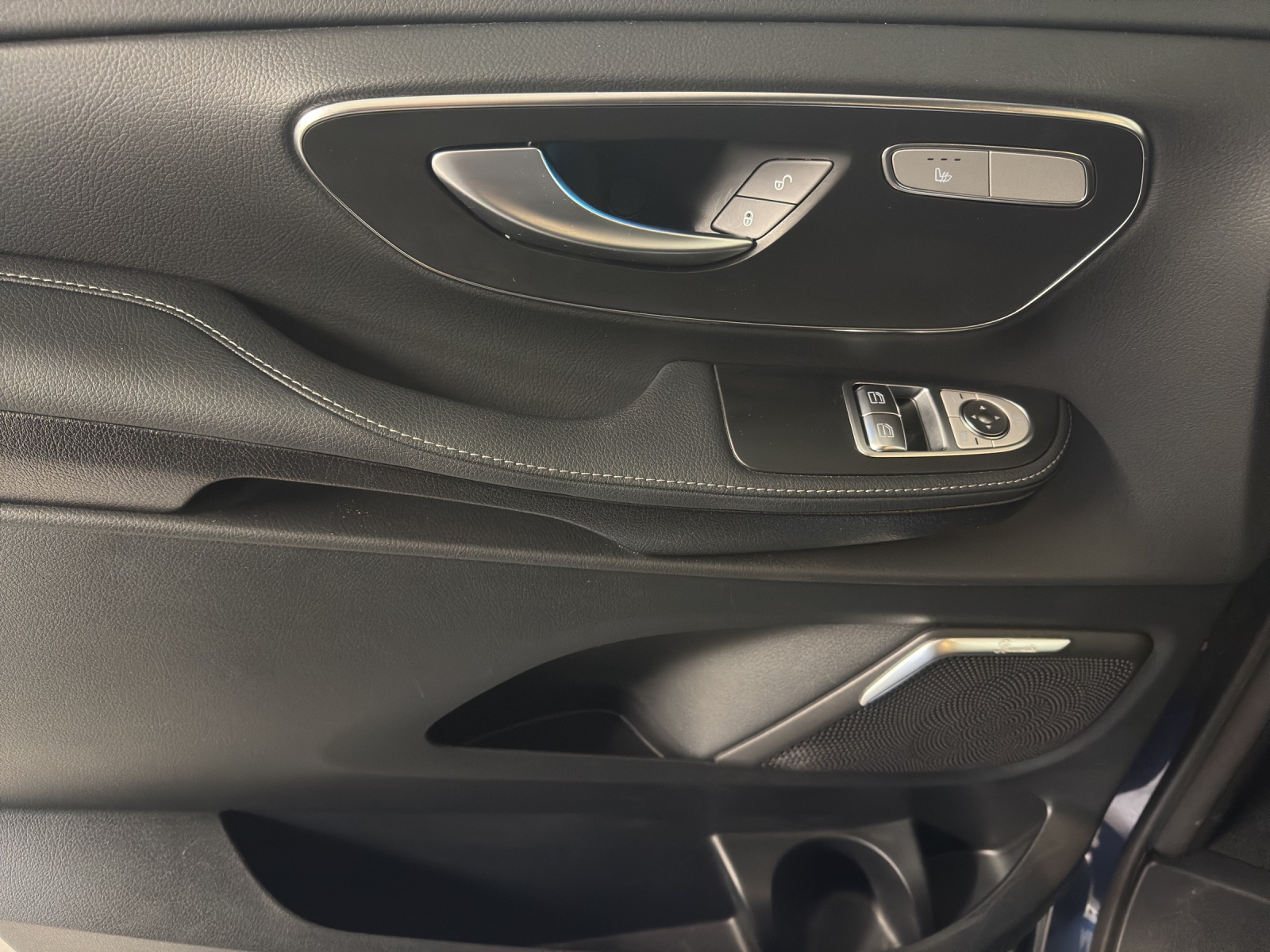 MERCEDES-BENZ V 250 d Avantgarde 4Matic Lang-image-6