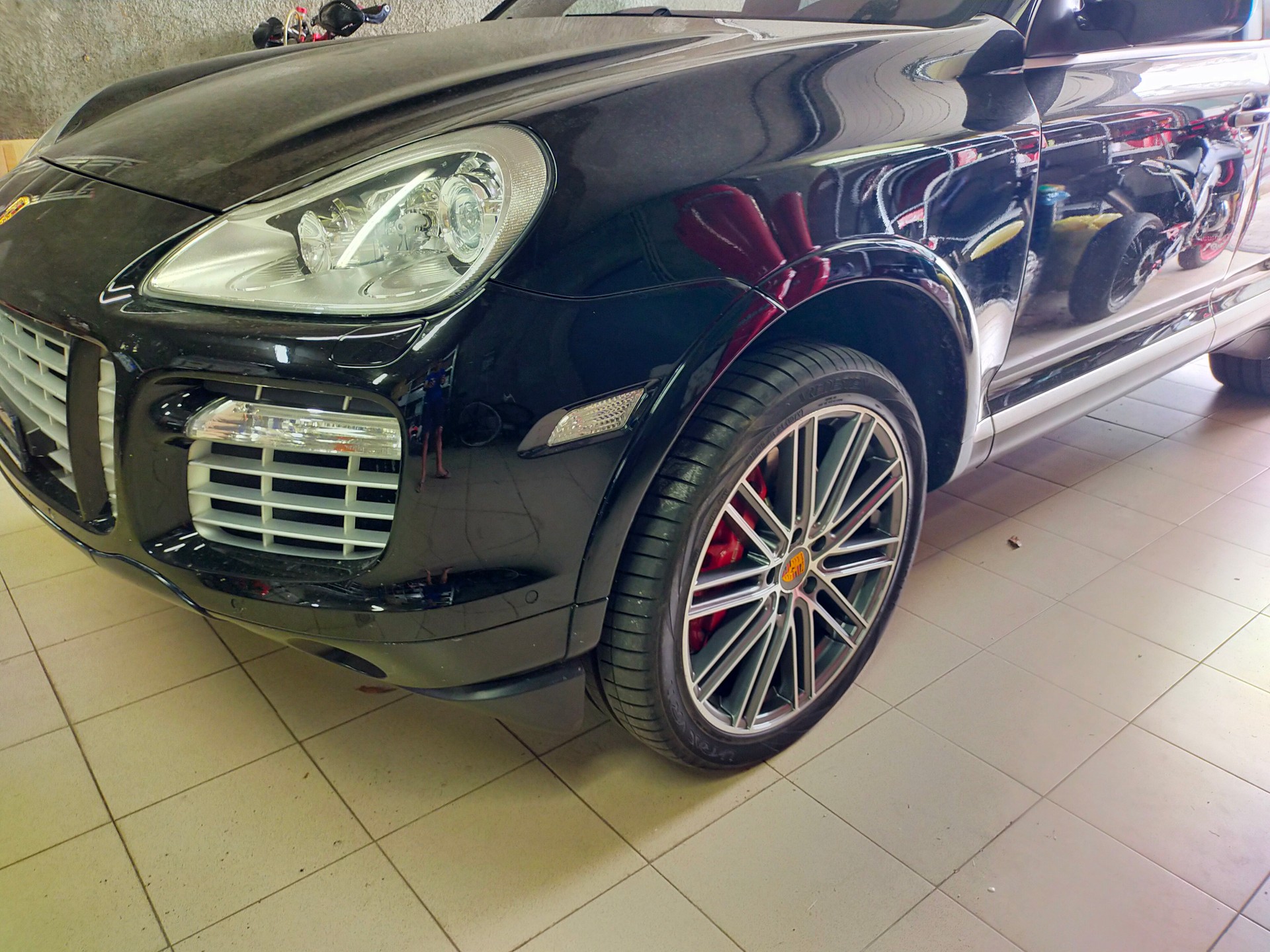 PORSCHE Cayenne 957 Turbo S-image-5