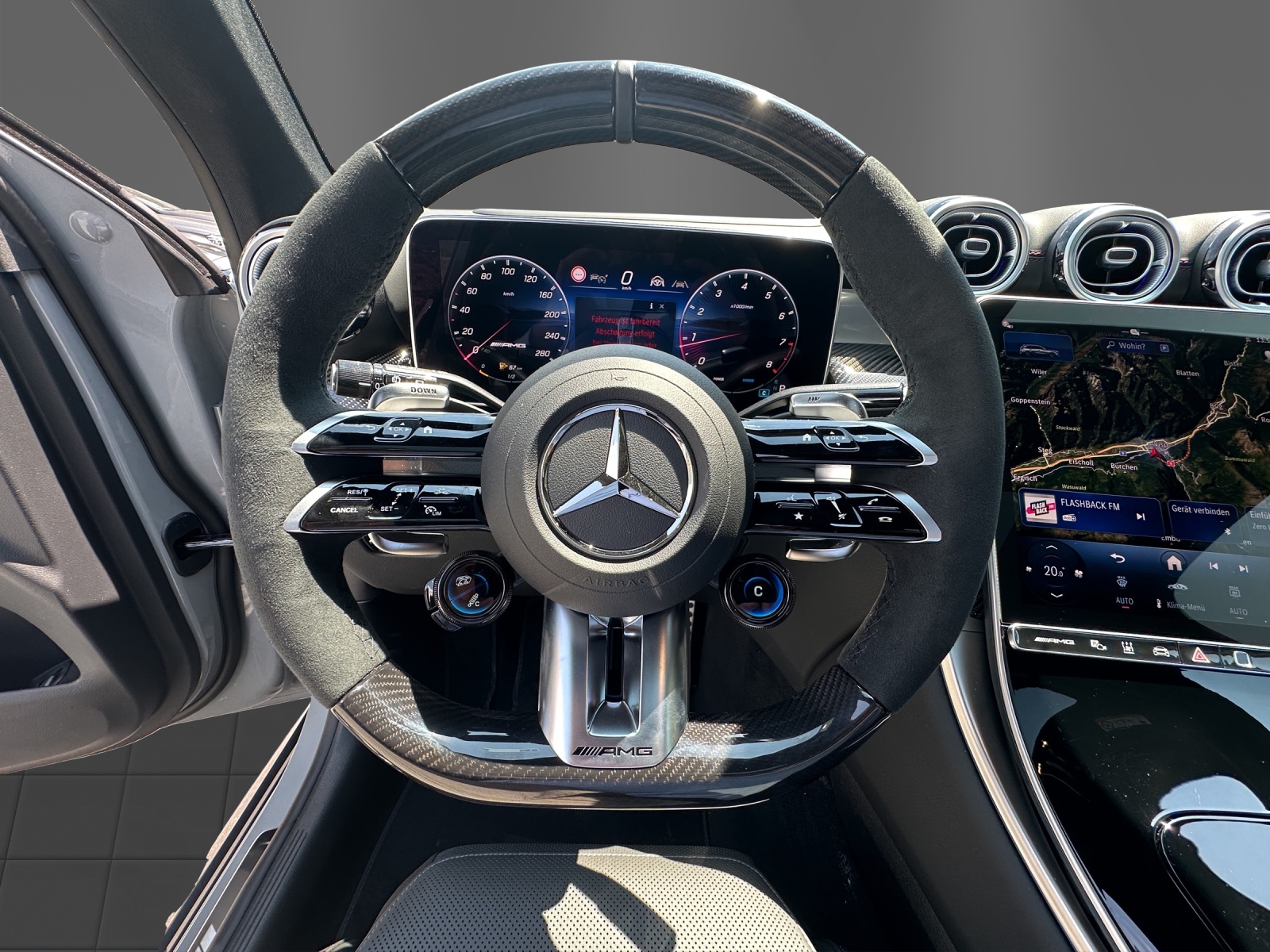MERCEDES-BENZ GLC 43 AMG 4Matic 9G-Tronic-image-8