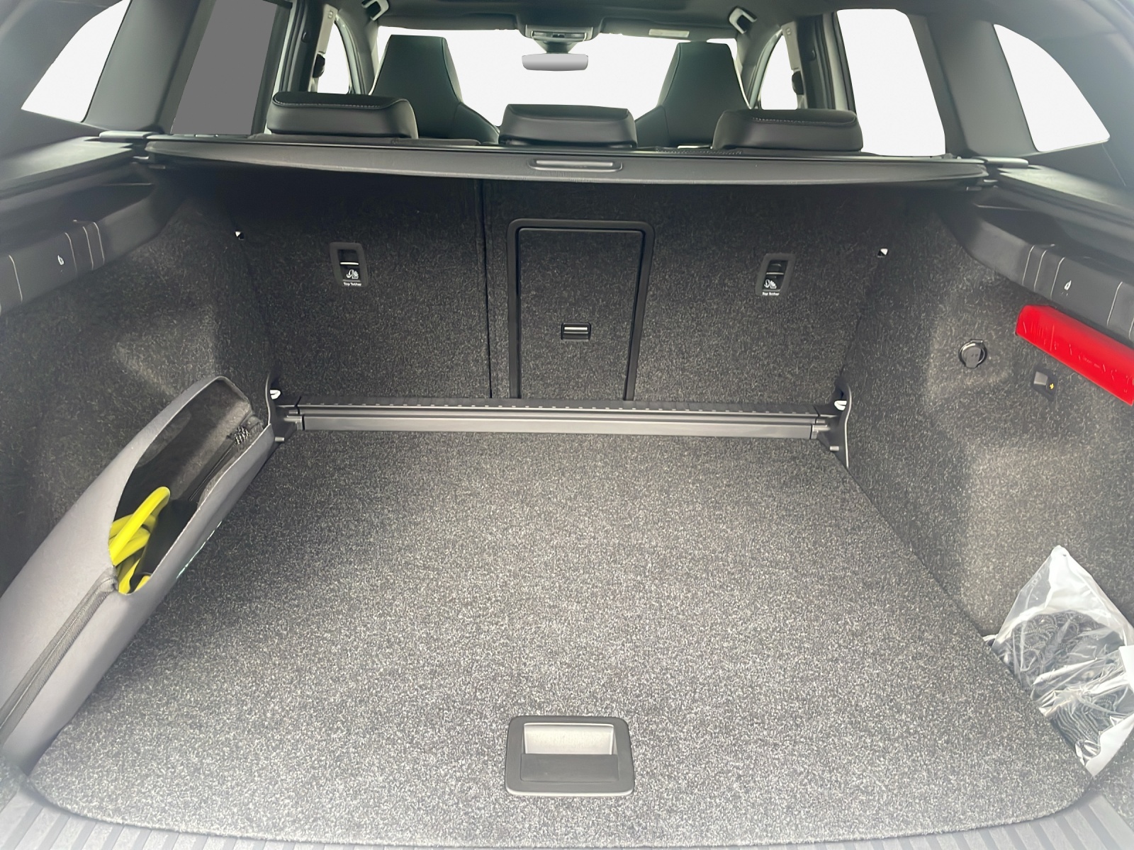 SKODA Enyaq 85x Sportline 4x4-image-12