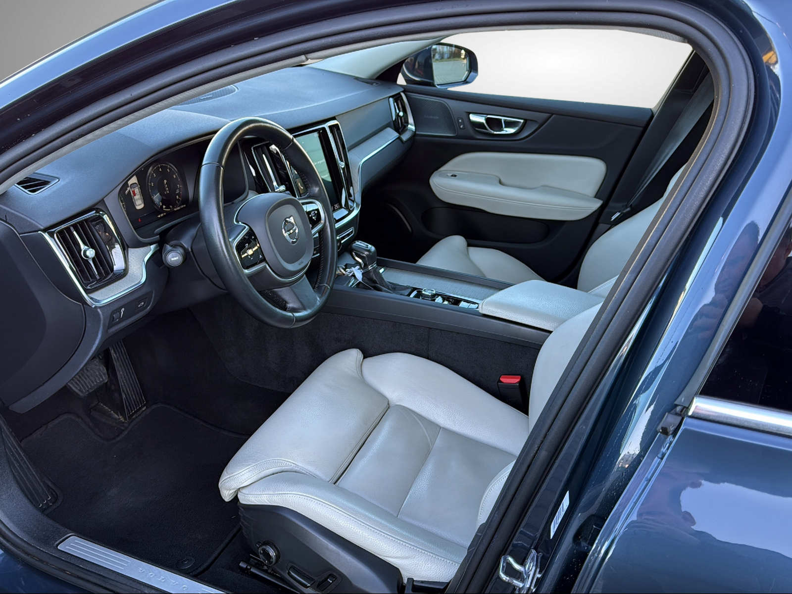 VOLVO S60 T5 AWD Inscription Geartronic-image-19