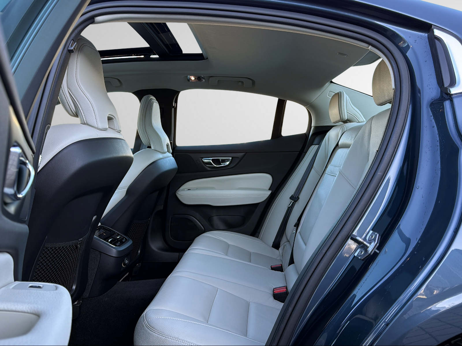 VOLVO S60 T5 AWD Inscription Geartronic-image-20
