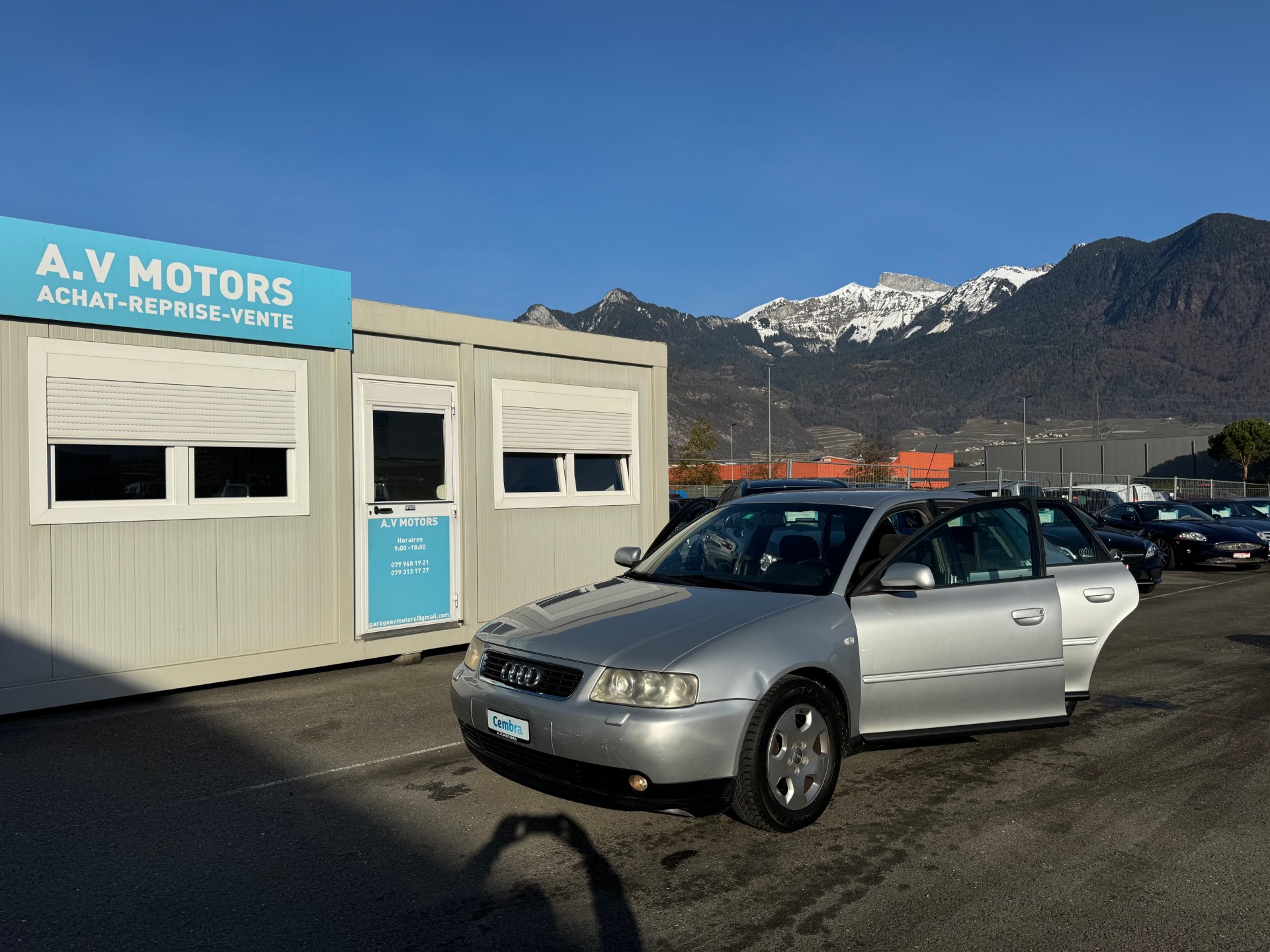 AUDI A3 1.8 T Ambition Automatique-image-14
