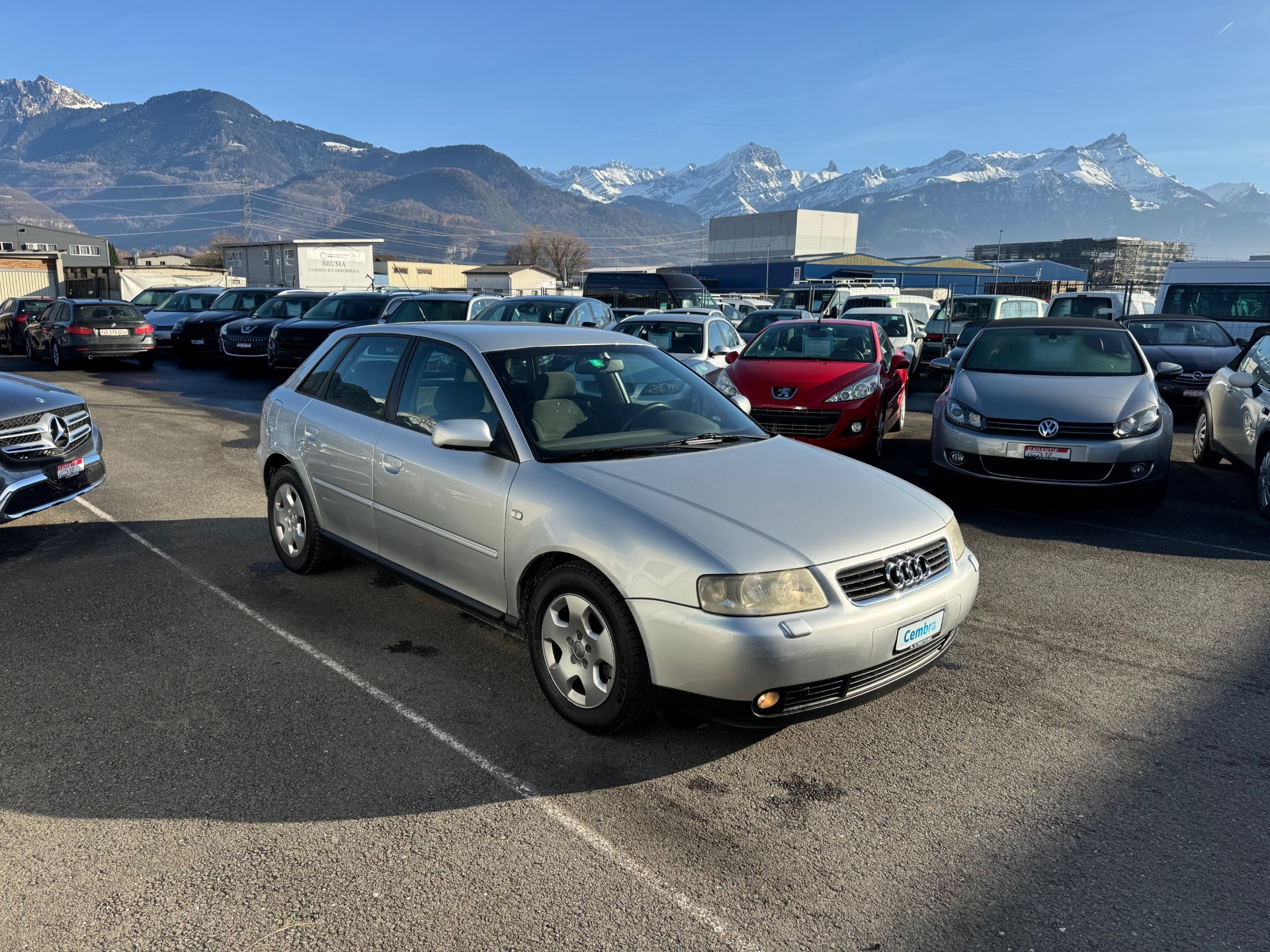 AUDI A3 1.8 T Ambition Automatique-image-1