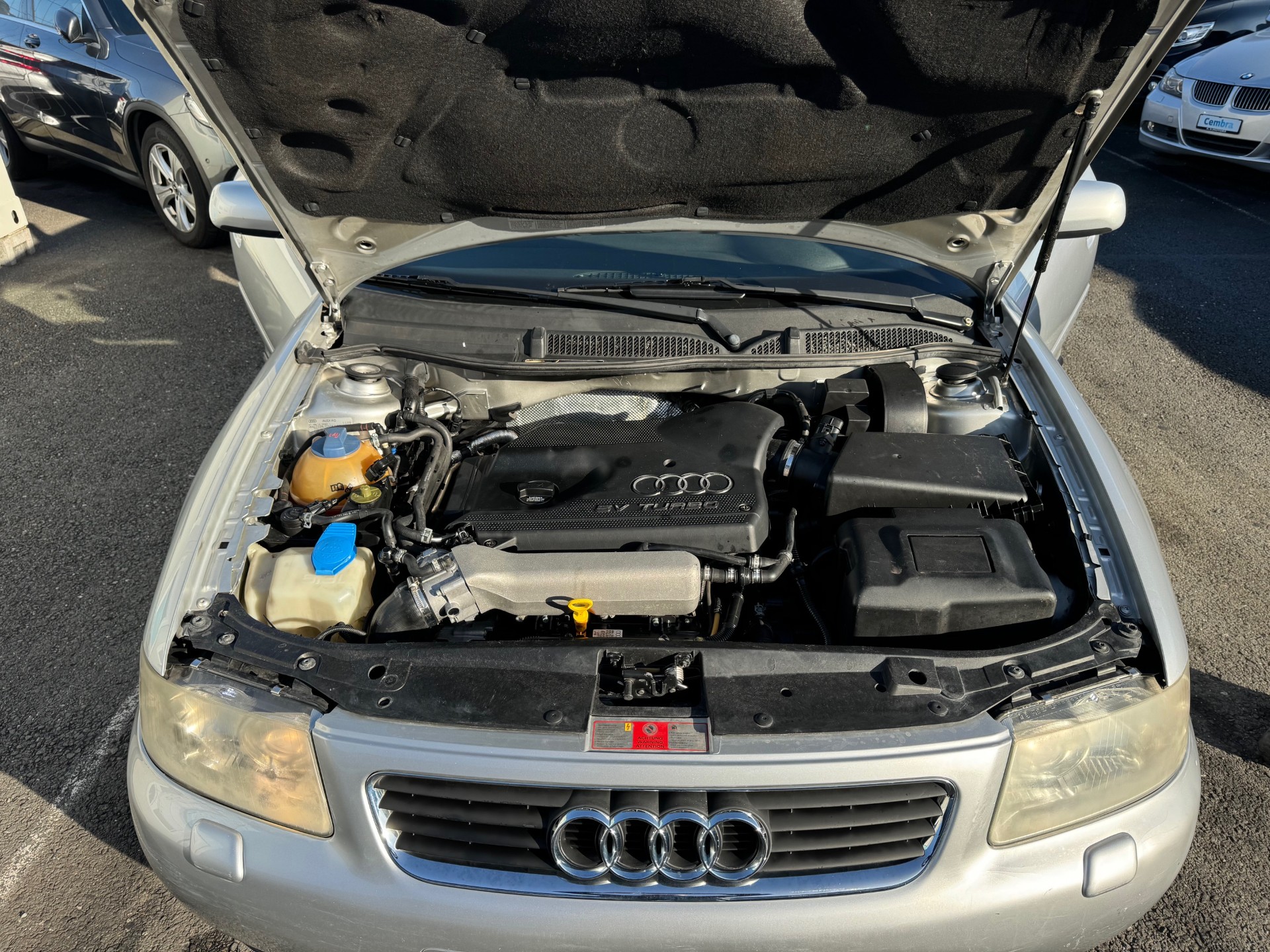 AUDI A3 1.8 T Ambition Automatique-image-13