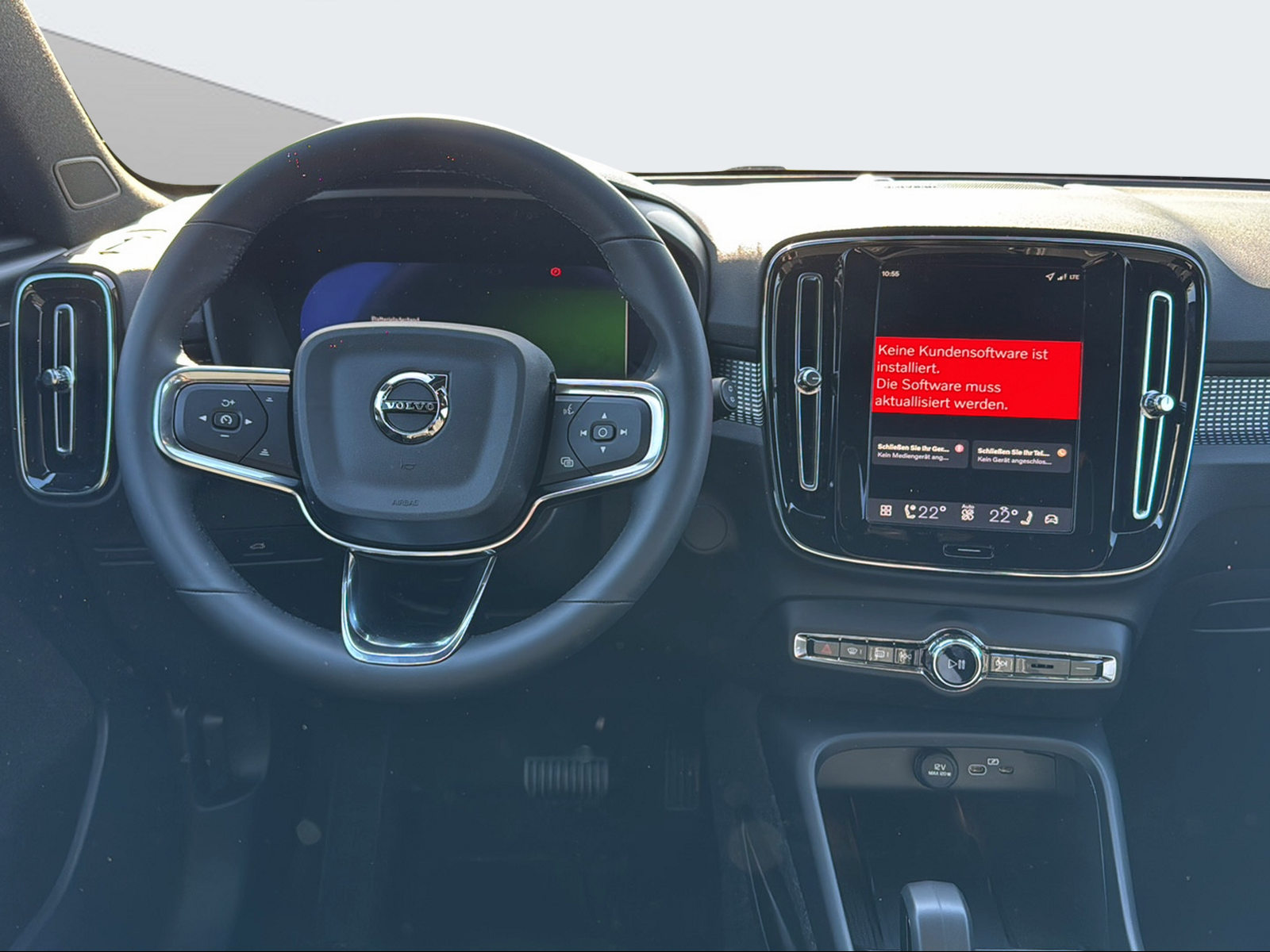VOLVO EX40 Twin XCENTRIC Edition AWD-image-12