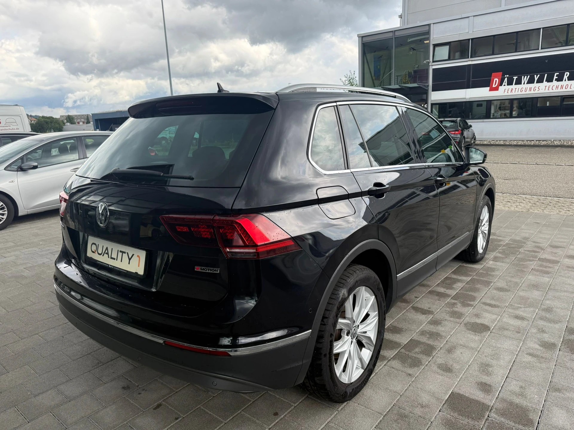VW Tiguan 2.0 TDI SCR Highline4Motion DSG-image-3