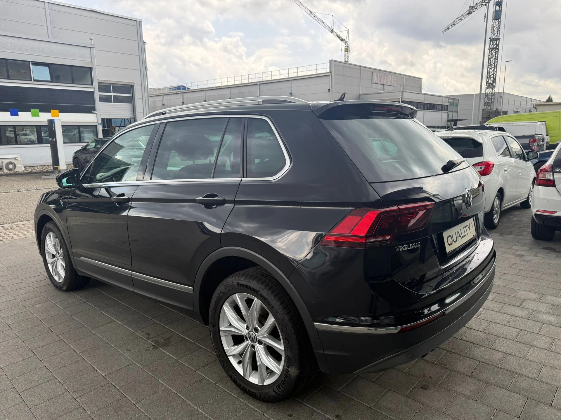 VW Tiguan 2.0 TDI SCR Highline4Motion DSG-image-4