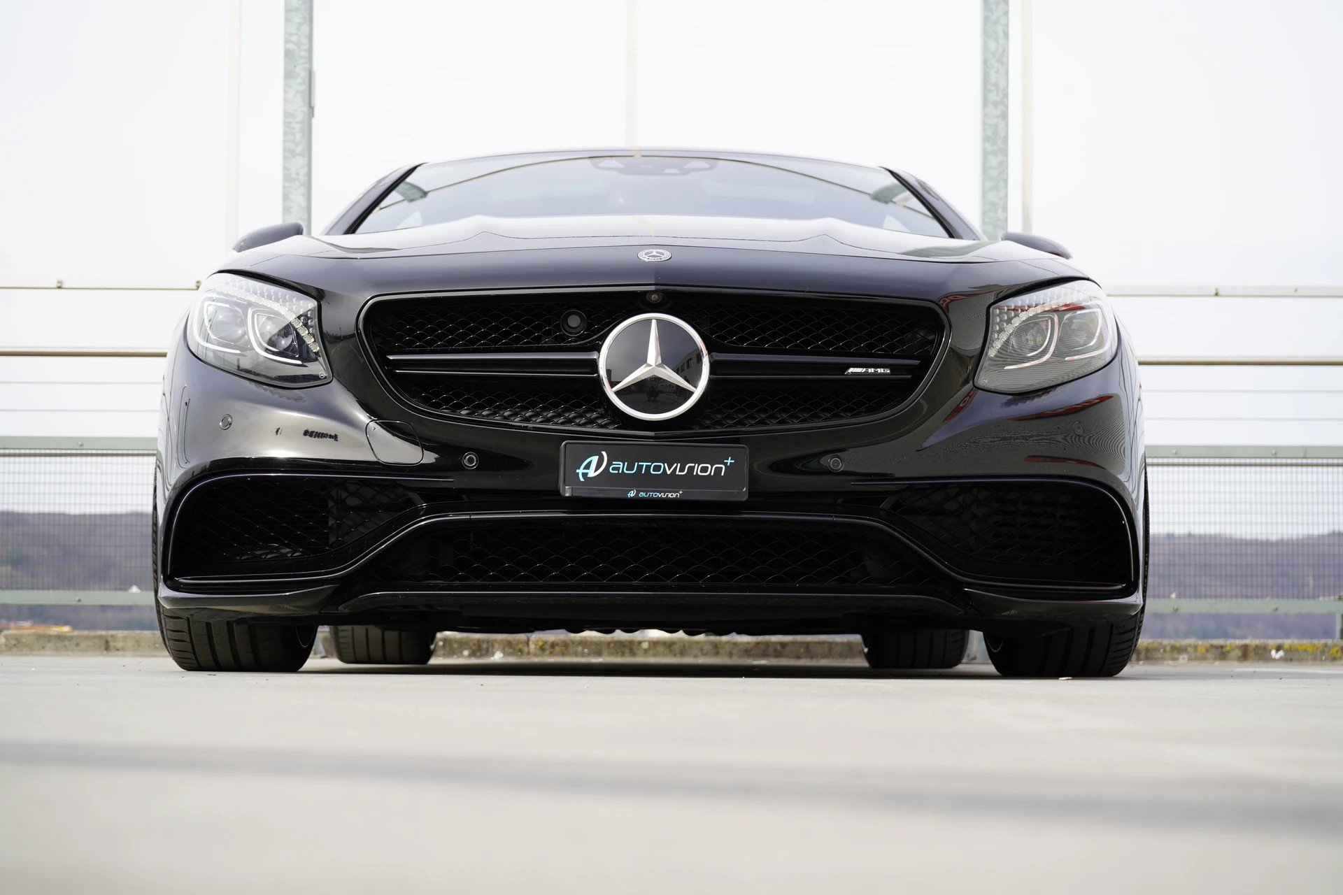 MERCEDES-BENZ S 63 AMG COUPÉ 4MATIC BLACK SPEEDSHIFT MCT l 585 PS-image-14