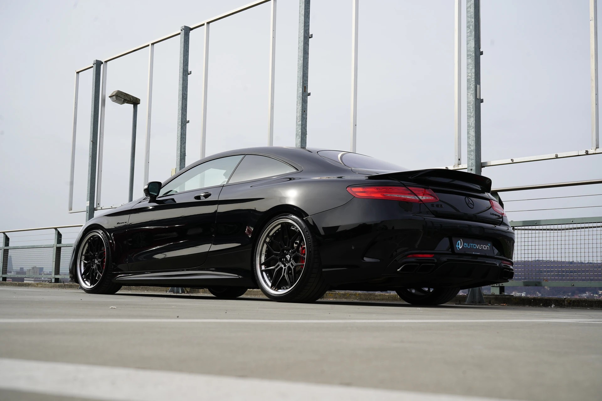 MERCEDES-BENZ S 63 AMG COUPÉ 4MATIC BLACK SPEEDSHIFT MCT l 585 PS-image-11