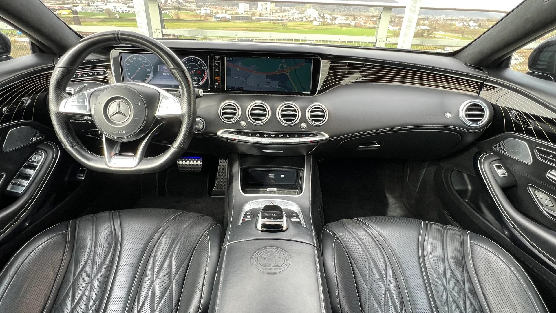 MERCEDES-BENZ S 63 AMG COUPÉ 4MATIC BLACK SPEEDSHIFT MCT l 585 PS-image-19