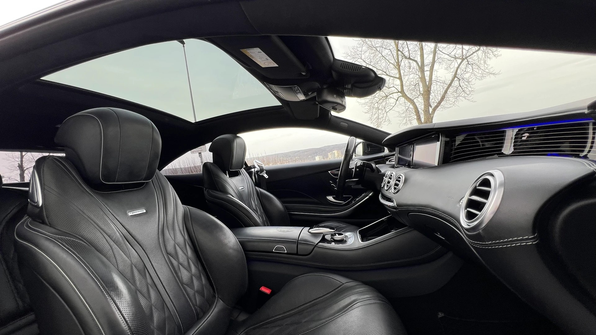 MERCEDES-BENZ S 63 AMG COUPÉ 4MATIC BLACK SPEEDSHIFT MCT l 585 PS-image-21