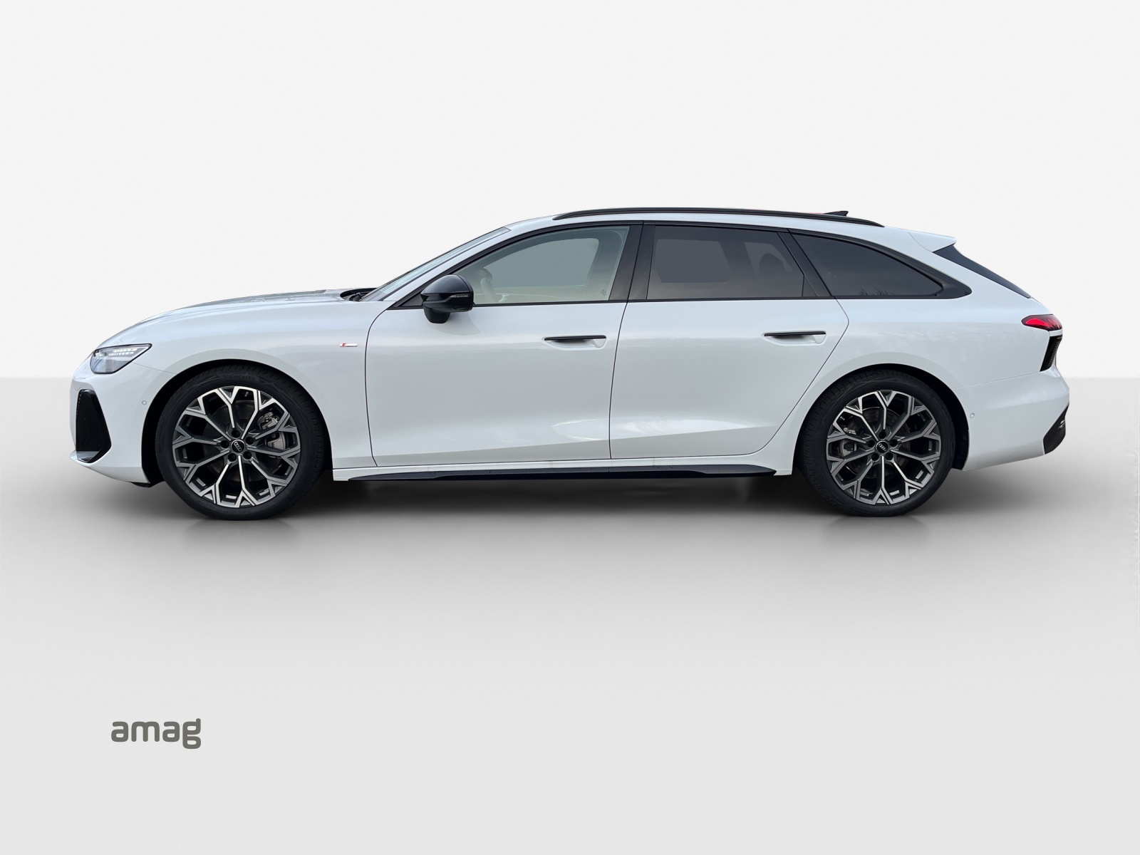 AUDI A6 Avant TDI quattro 150 kW S tronic-image-1