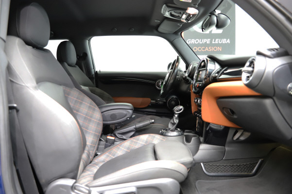MINI Cooper SD-image-8