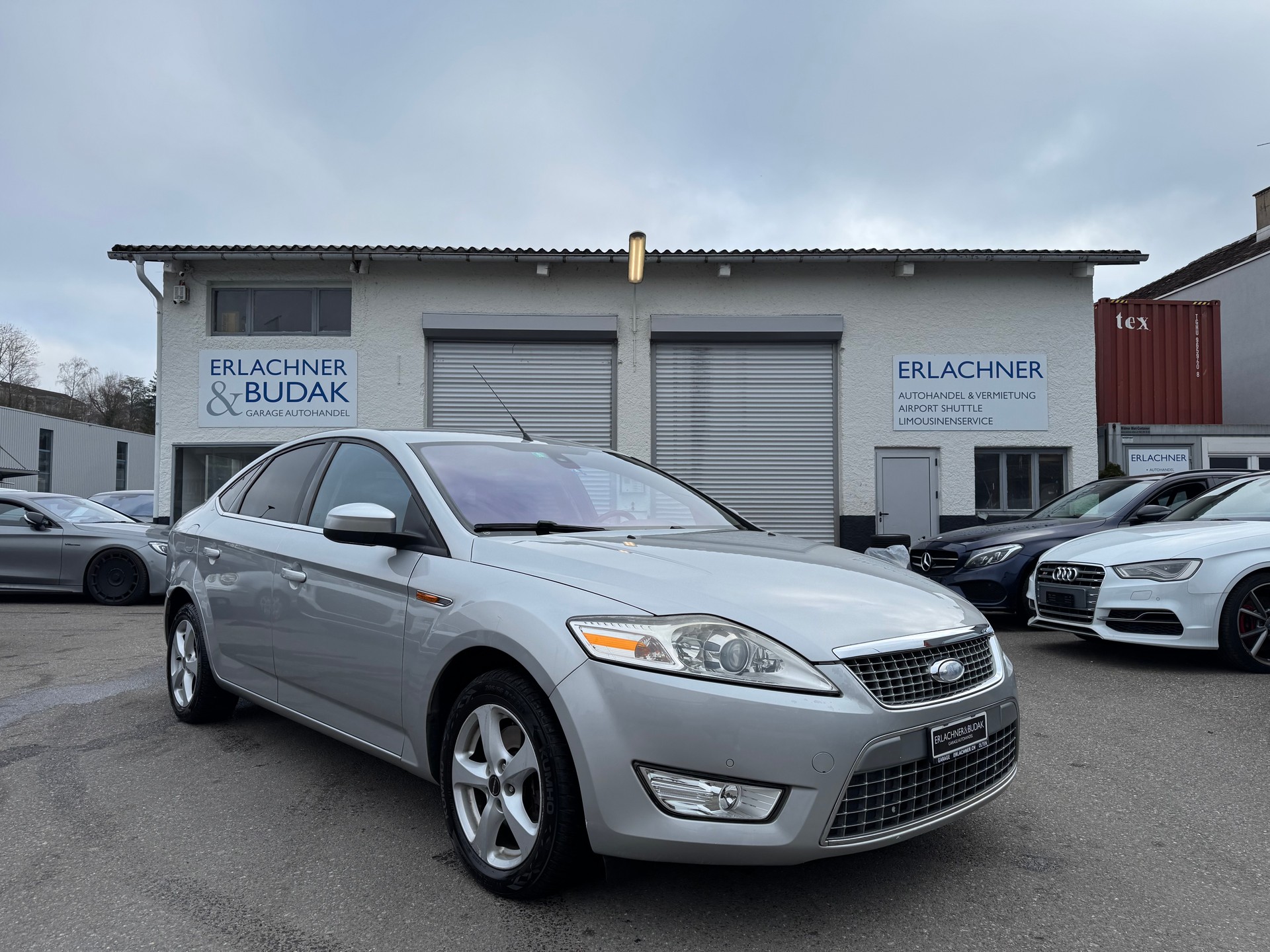 FORD Mondeo 2.0i 16V Titanium