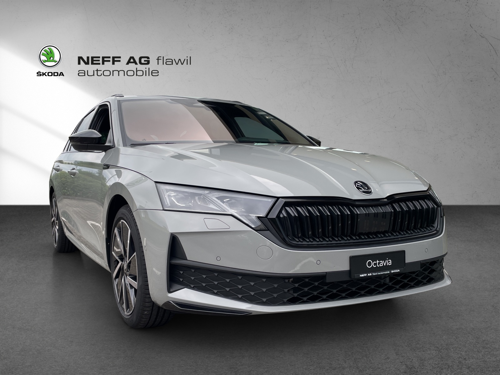 SKODA Octavia Combi 2.0 TSI DSG Sport Line 4x4-showroom-element-2
