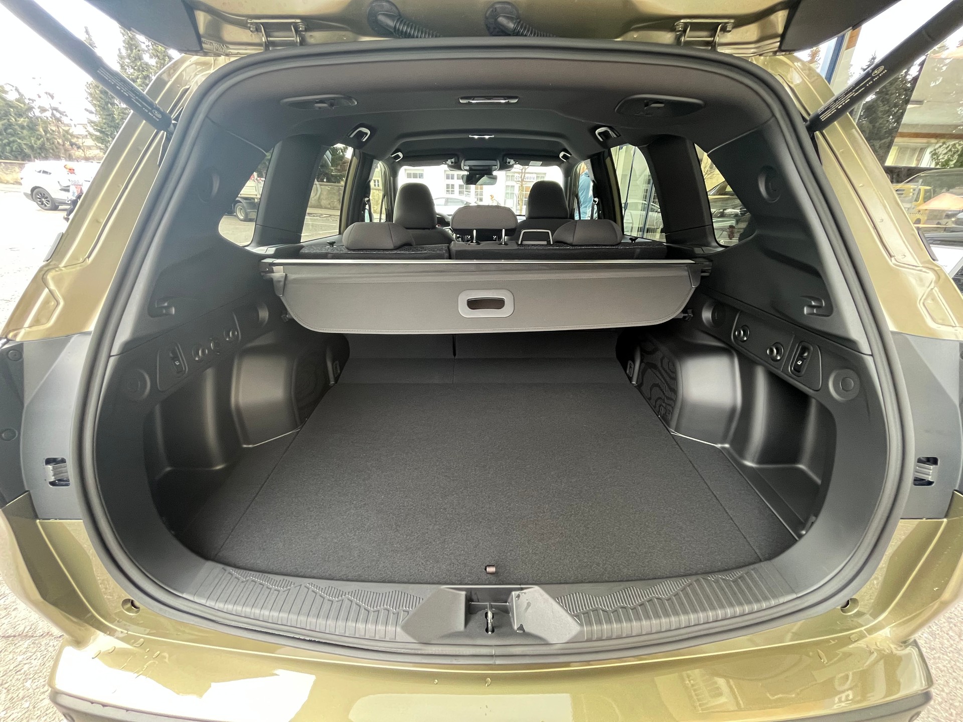 SUBARU Forester Station 2.0i e-Boxer-image-7