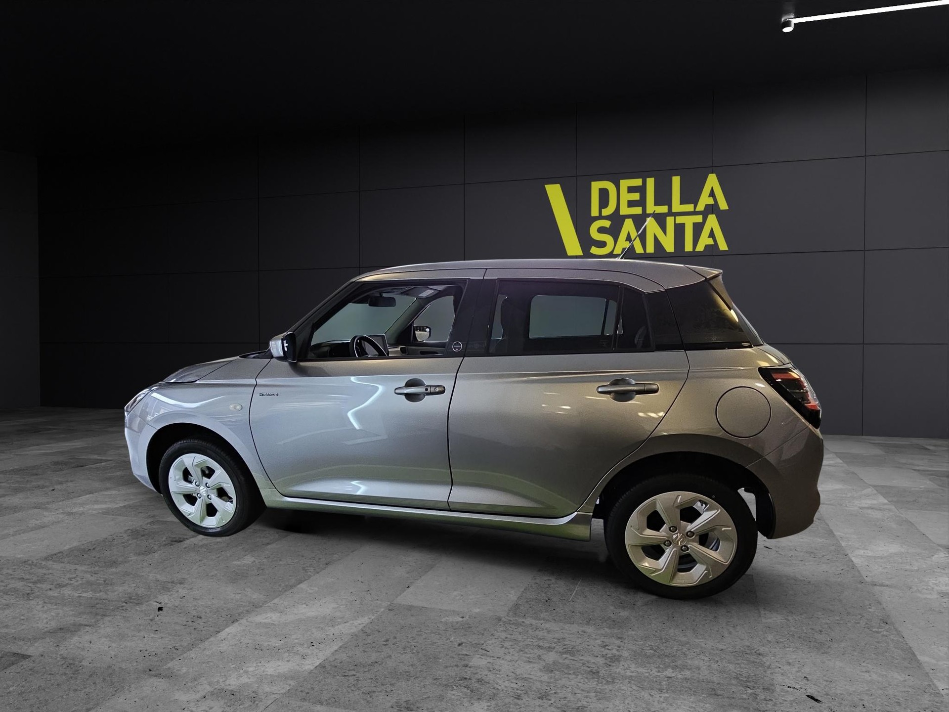 SUZUKI Swift 1.2 Tradizio Hybrid 4x4-image-1