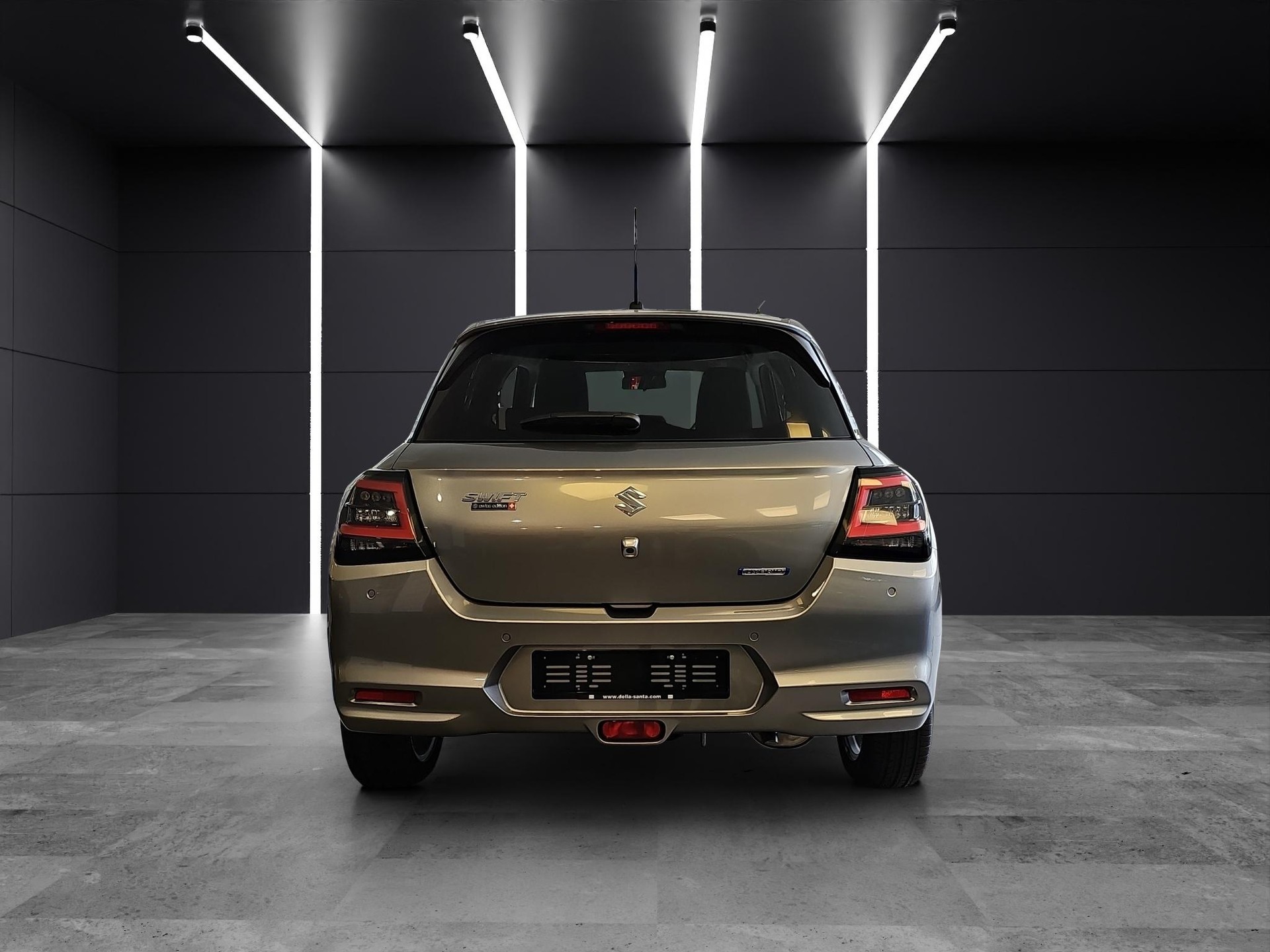 SUZUKI Swift 1.2 Tradizio Hybrid 4x4-image-3