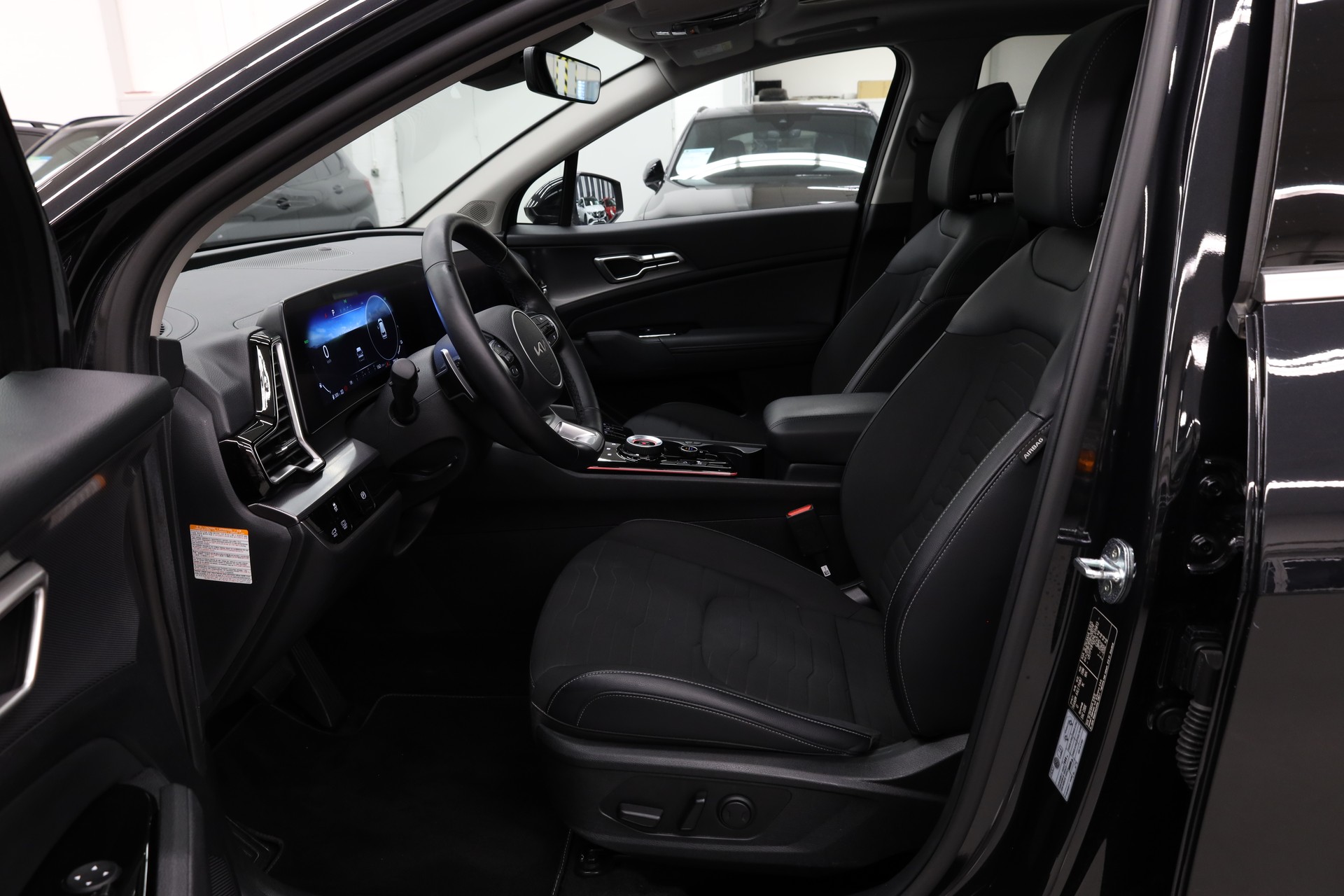 KIA Sportage 1.6 T-GDi Hybrid Power Edition-image-14