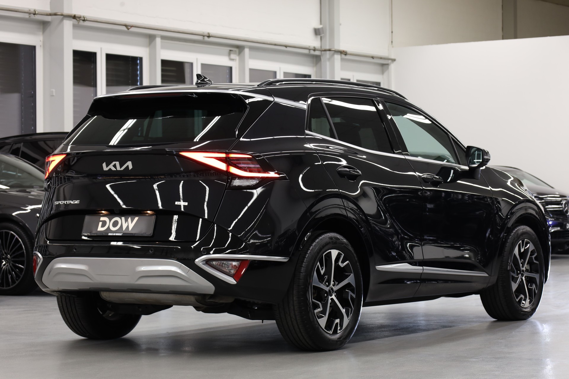 KIA Sportage 1.6 T-GDi Hybrid Power Edition-image-6