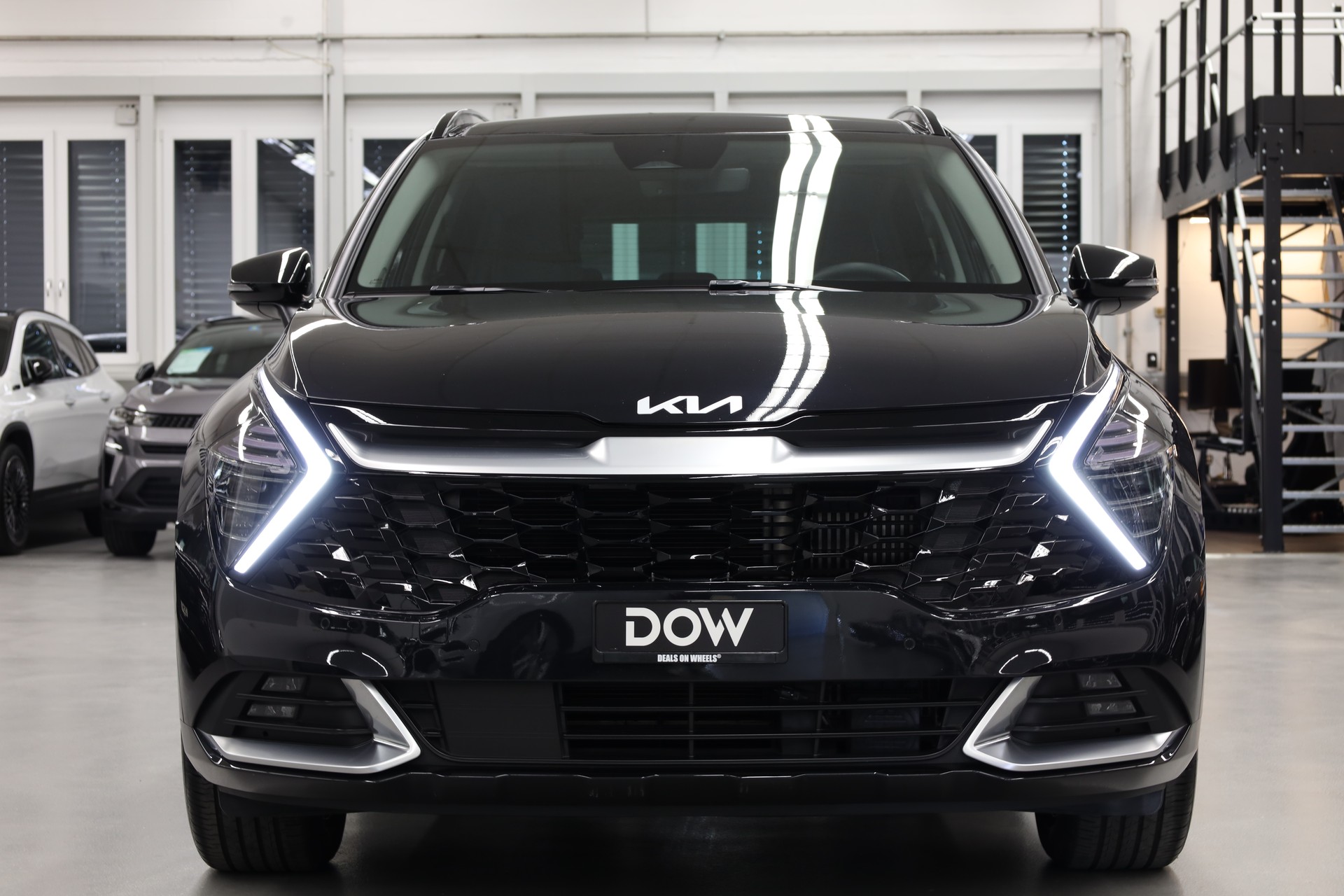 KIA Sportage 1.6 T-GDi Hybrid Power Edition-image-3