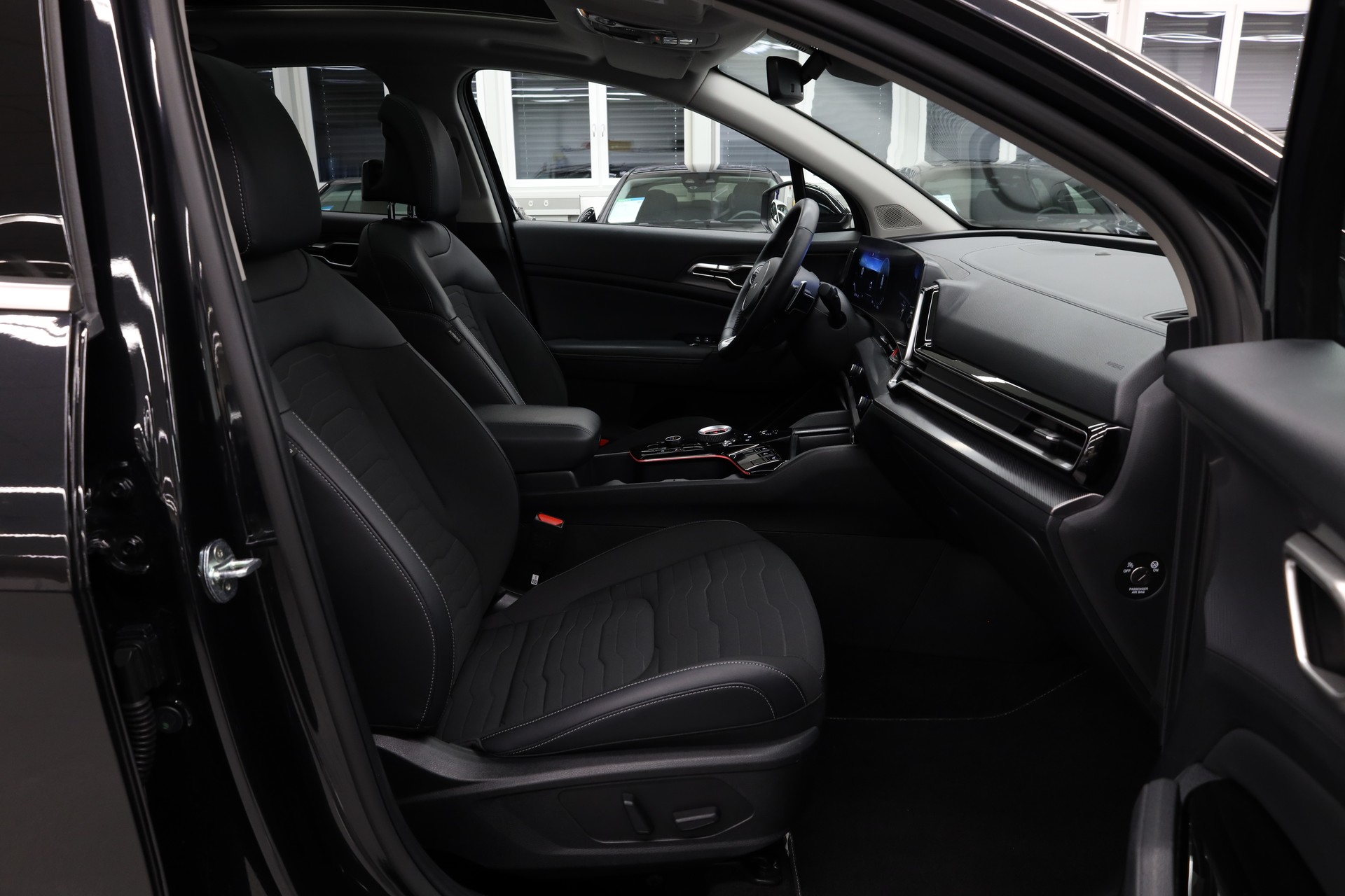 KIA Sportage 1.6 T-GDi Hybrid Power Edition-image-15