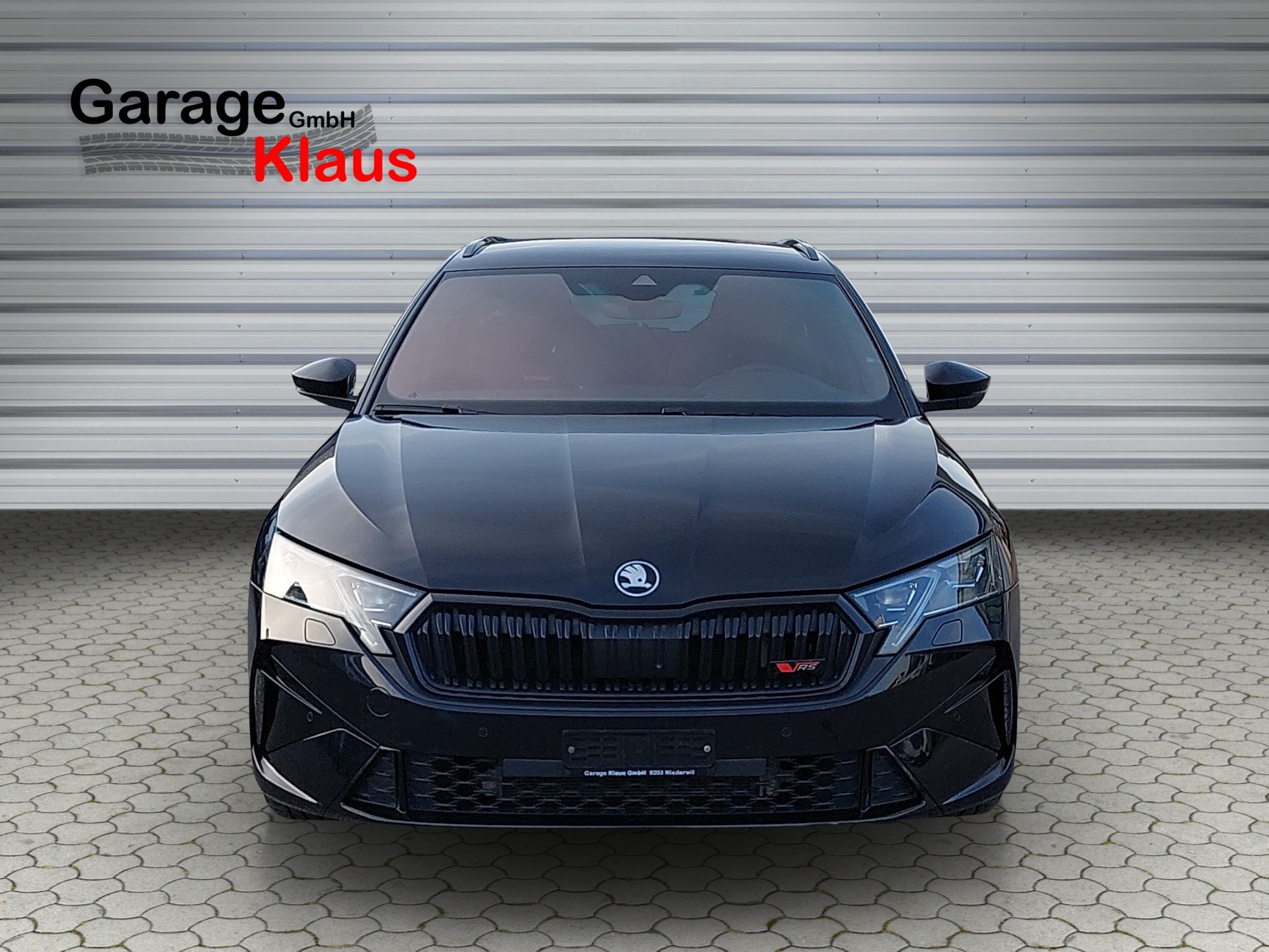 SKODA Octavia Combi 2.0 TSI DSG RS-image-1