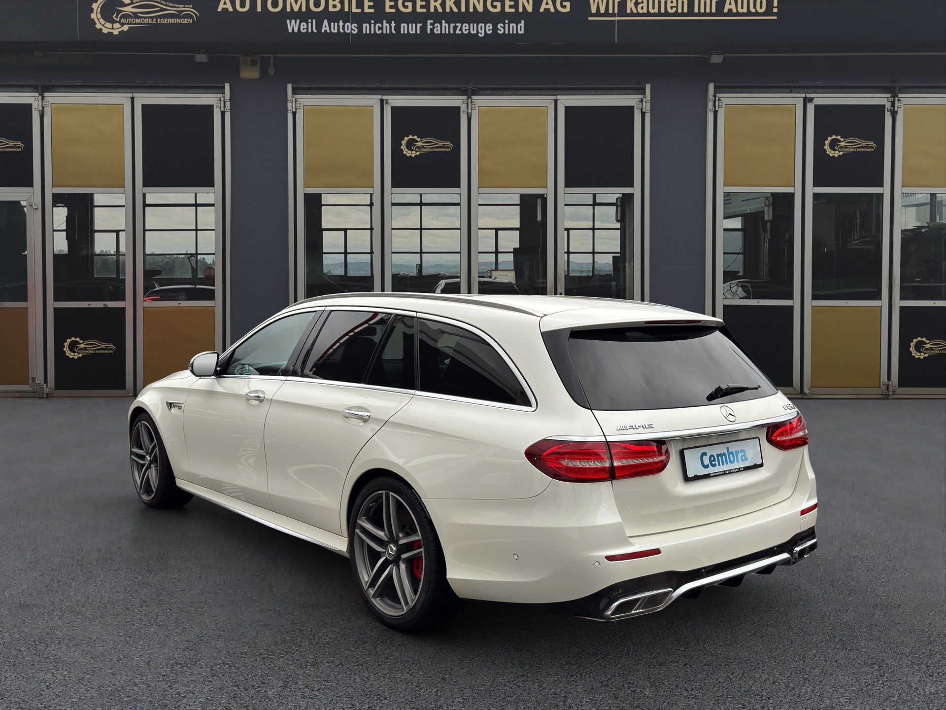 MERCEDES-BENZ E 63 AMG S 4 Matic 9G-Tronic-image-6