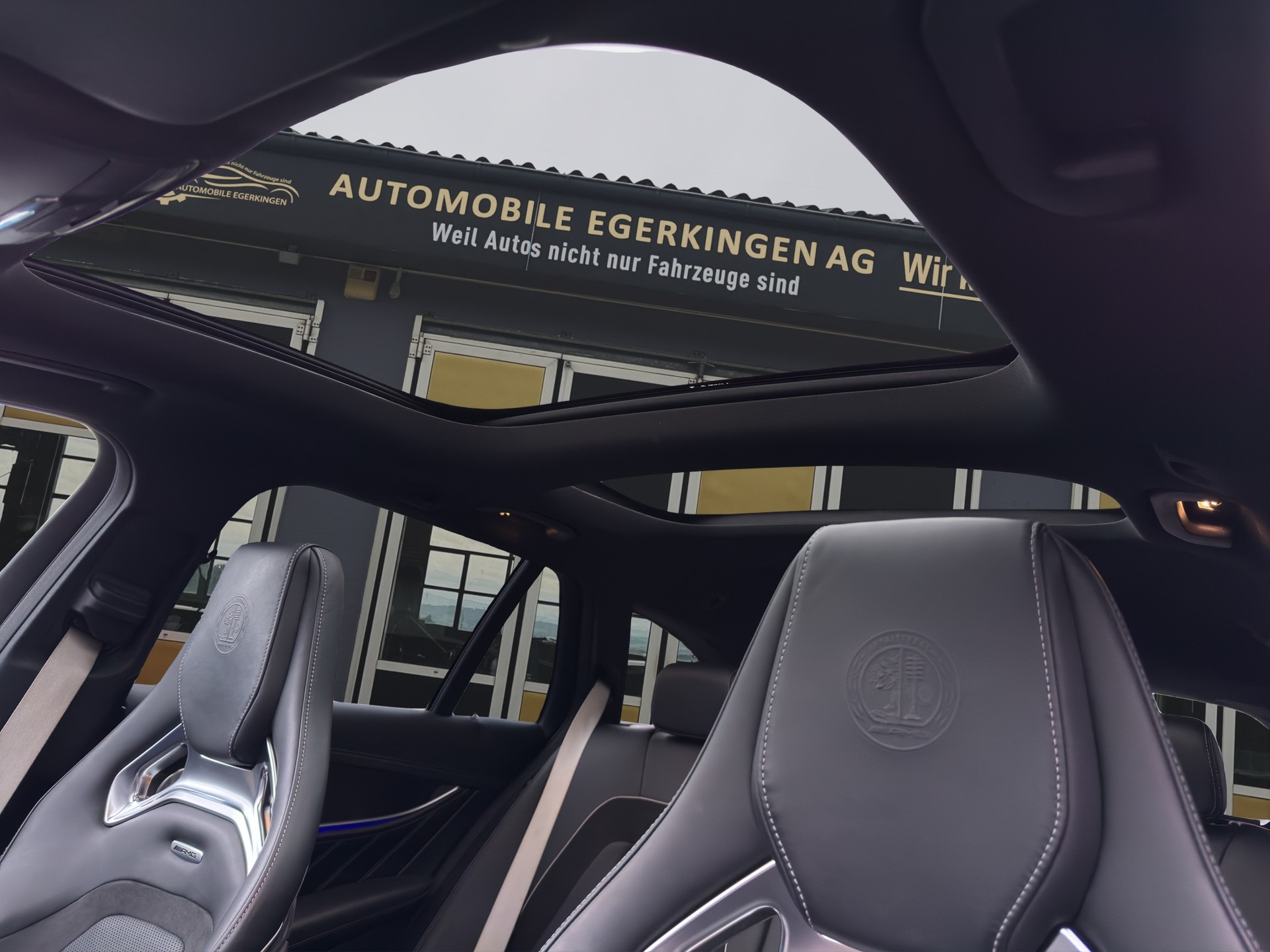 MERCEDES-BENZ E 63 AMG S 4 Matic 9G-Tronic-image-12