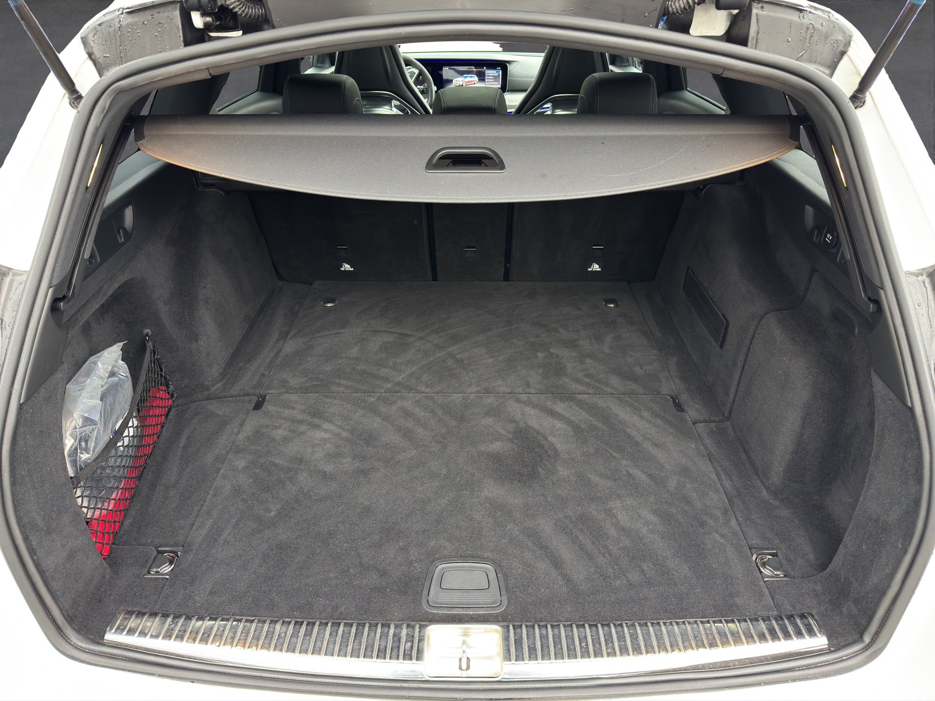 MERCEDES-BENZ E 63 AMG S 4 Matic 9G-Tronic-image-14