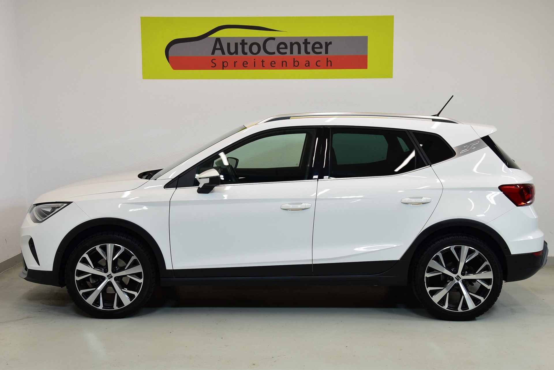 SEAT Arona 1.0 TSI Eco Hola Xperience DSG-image-13