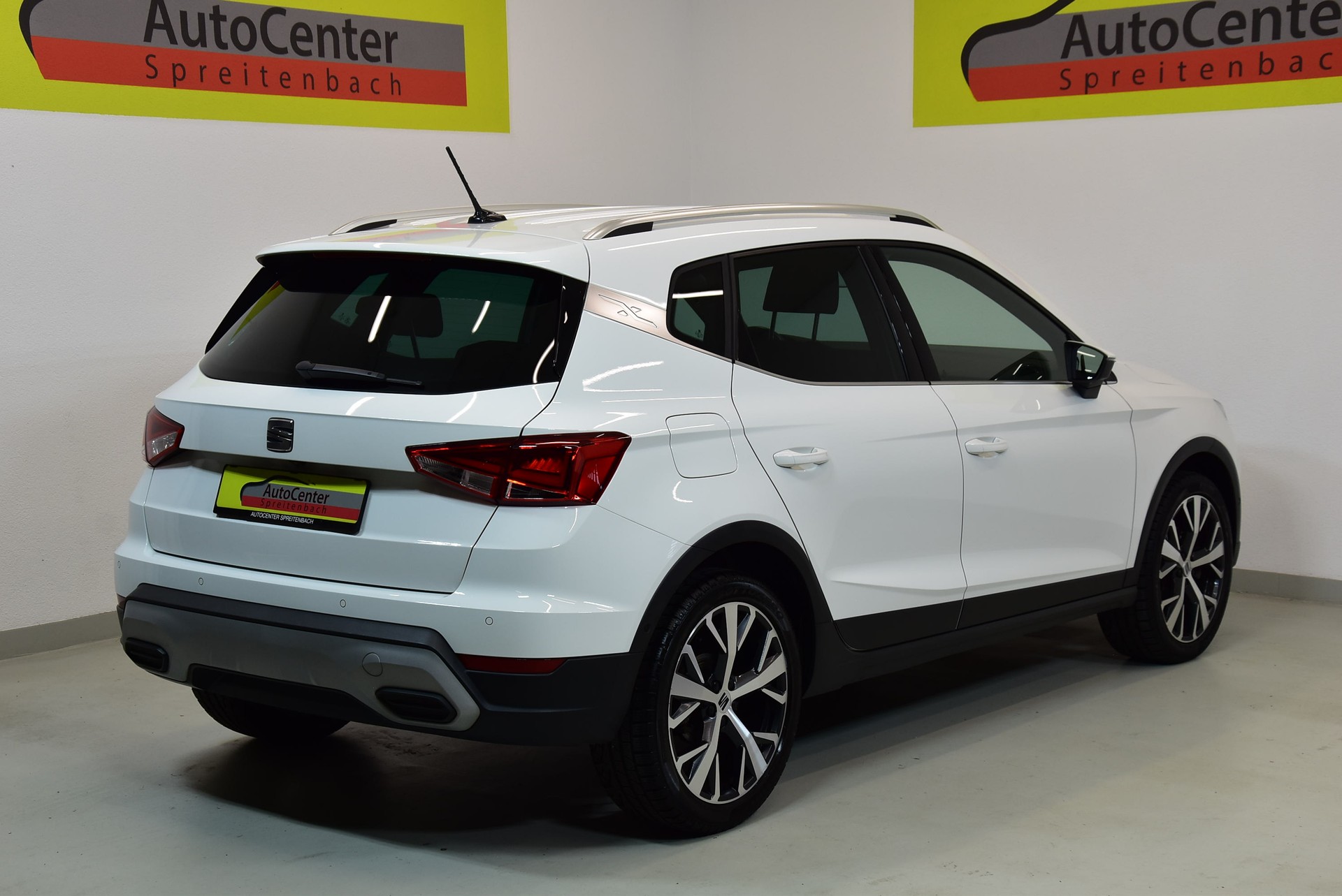 SEAT Arona 1.0 TSI Eco Hola Xperience DSG-image-12