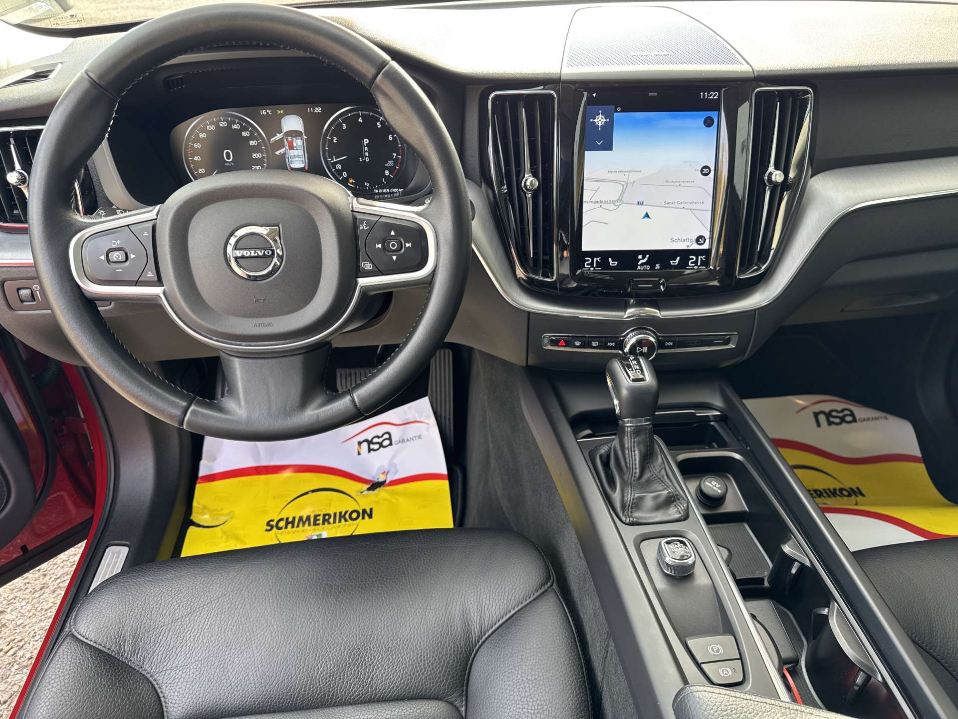 VOLVO XC60 T6 AWD Momentum Geartronic-Automat-image-12