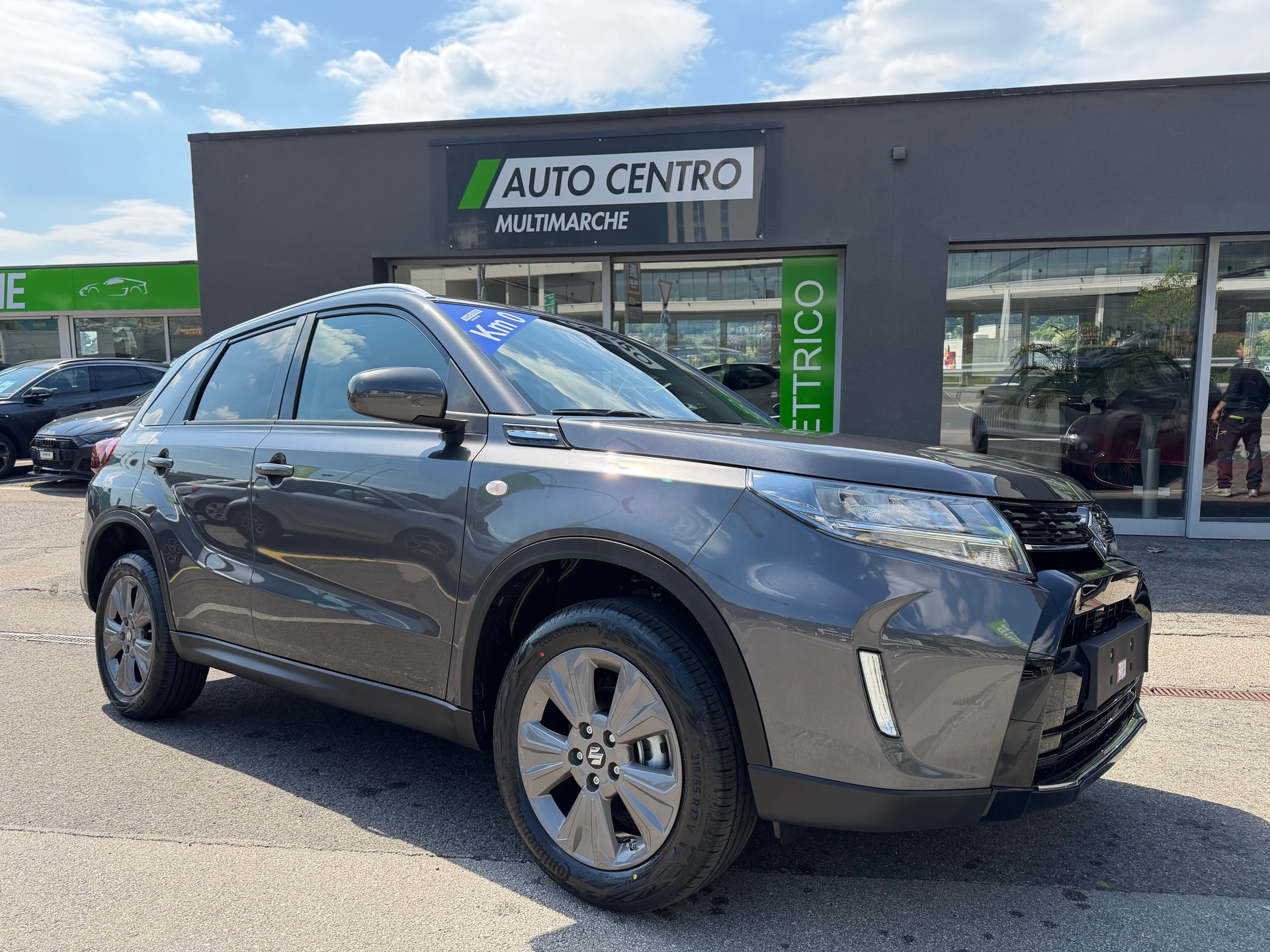 SUZUKI Vitara 1.4 Boosterjet Compact + 4x4 Hybrid Automatic-image-1