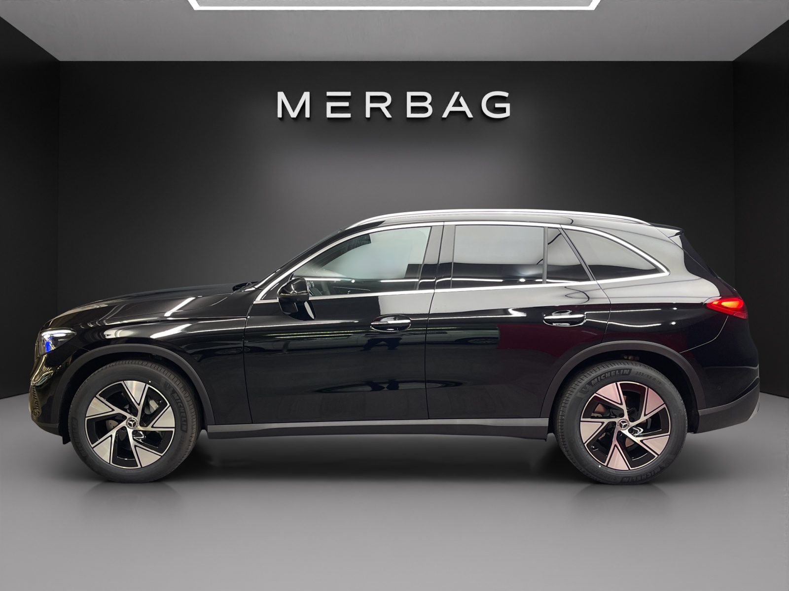 MERCEDES-BENZ GLC 200 d 4M 9G-Tronic-image-2