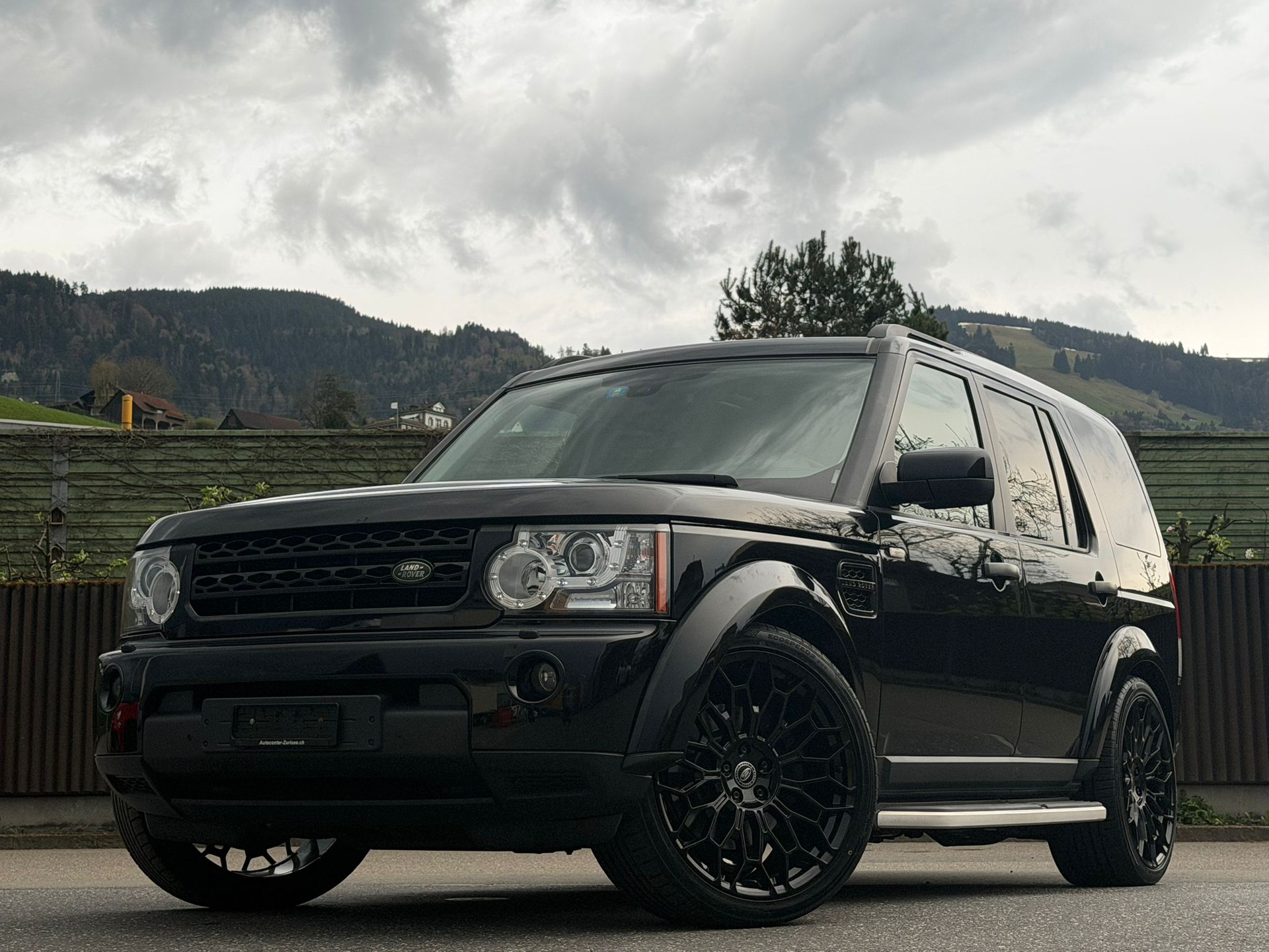 LAND ROVER Discovery 3.0 SDV6 HSE Automatic ALL Black Edition