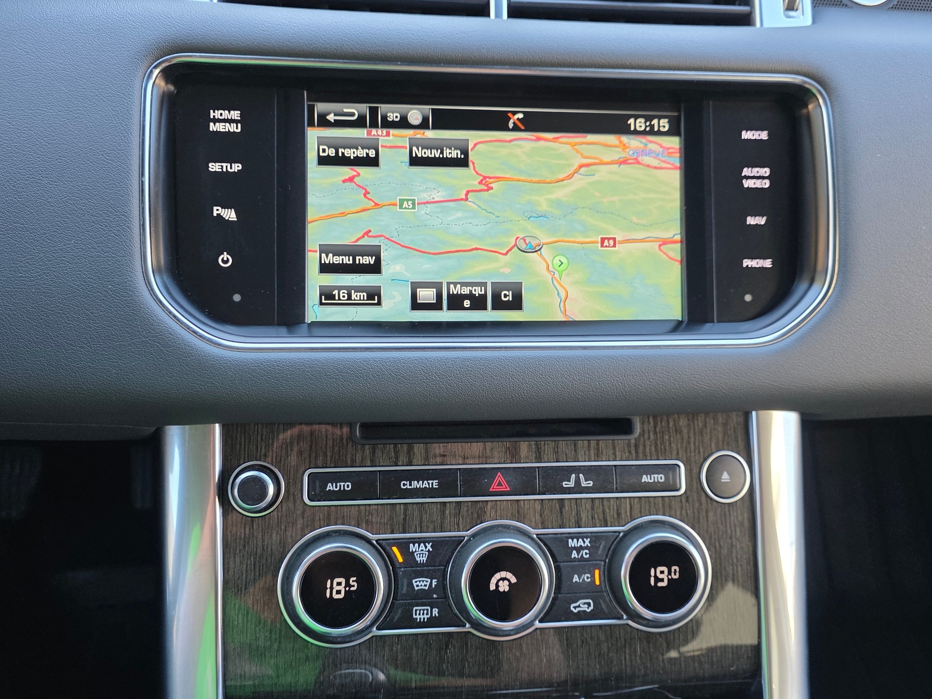 LAND ROVER Range Rover Sport 3.0 SDV6 SE Automatic-image-20