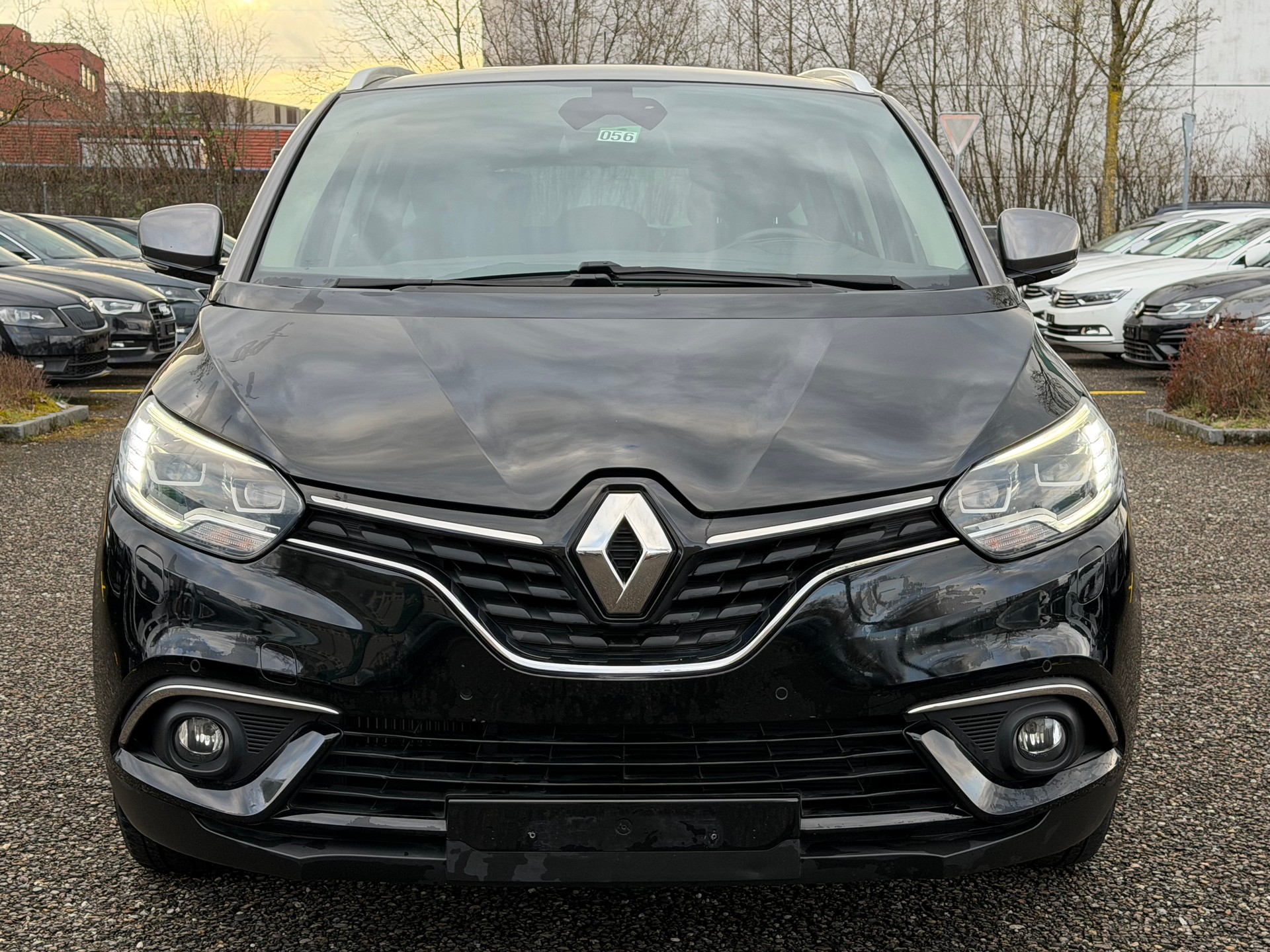 RENAULT Grand Scénic 1.6 dCi Bose EDC-image-1