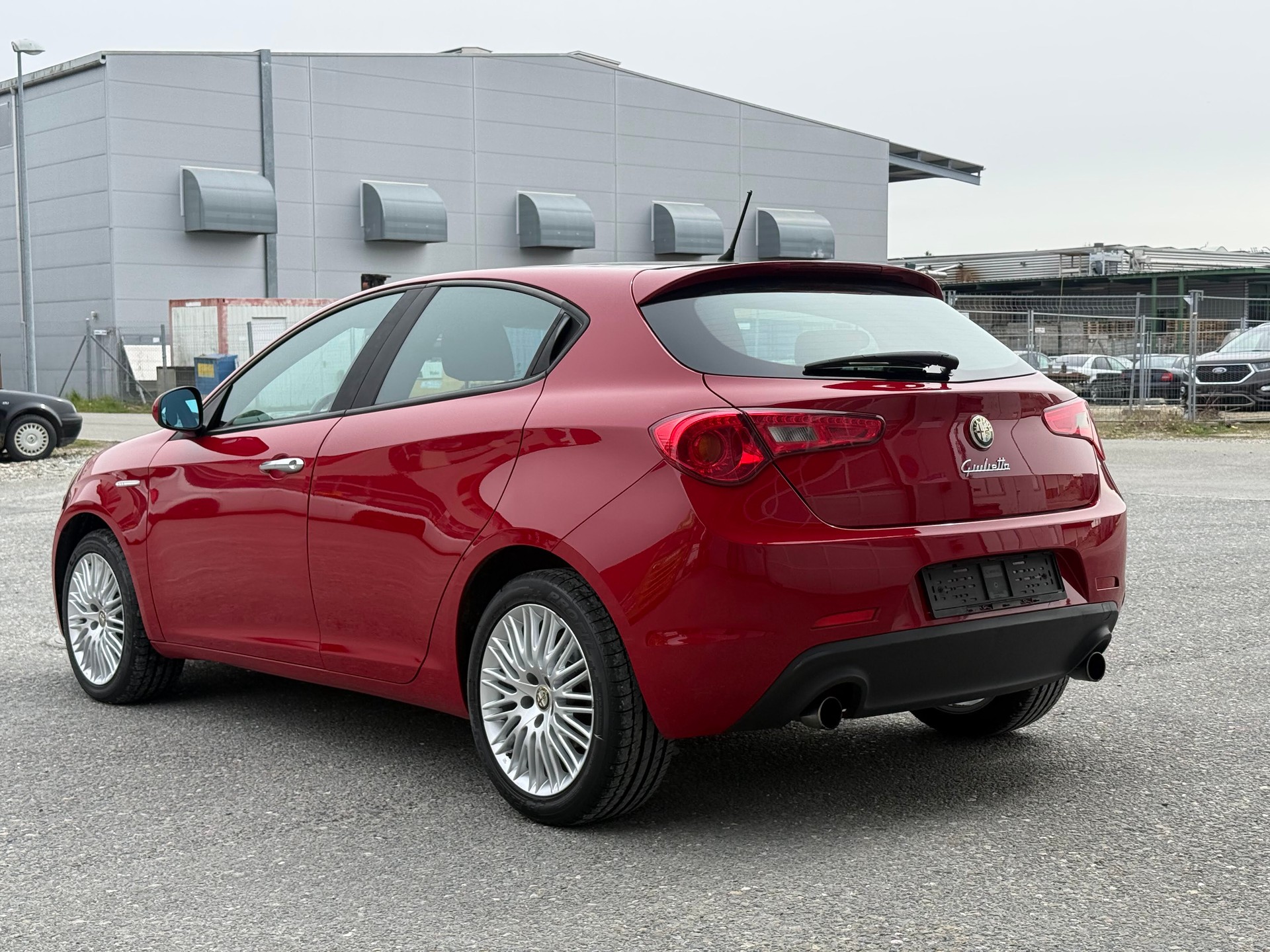 ALFA ROMEO Giulietta 2.0 JTDM Distinctive-image-6