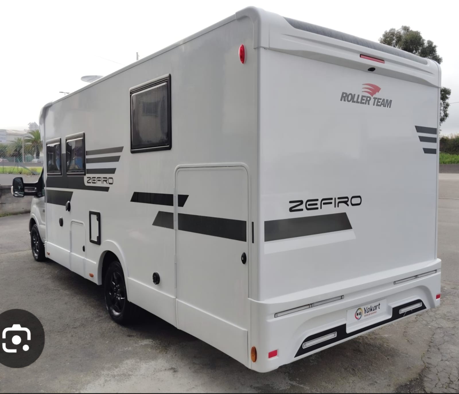 FORD Roller Team Zefiro 267 TL-image-1