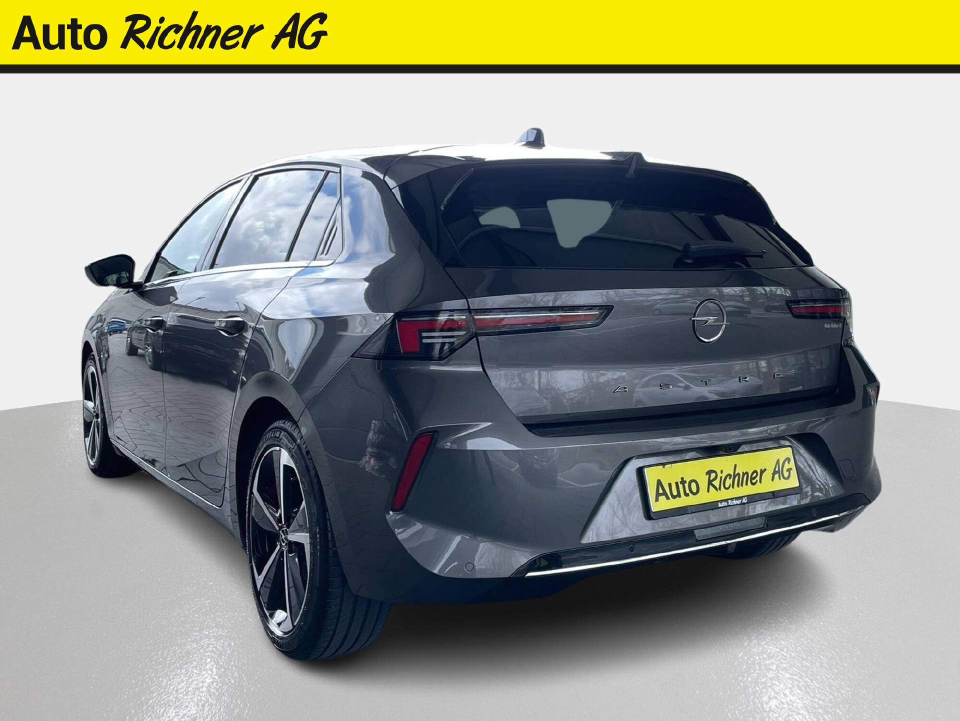 OPEL Astra 1.2 T 130 Swiss Plus-image-4