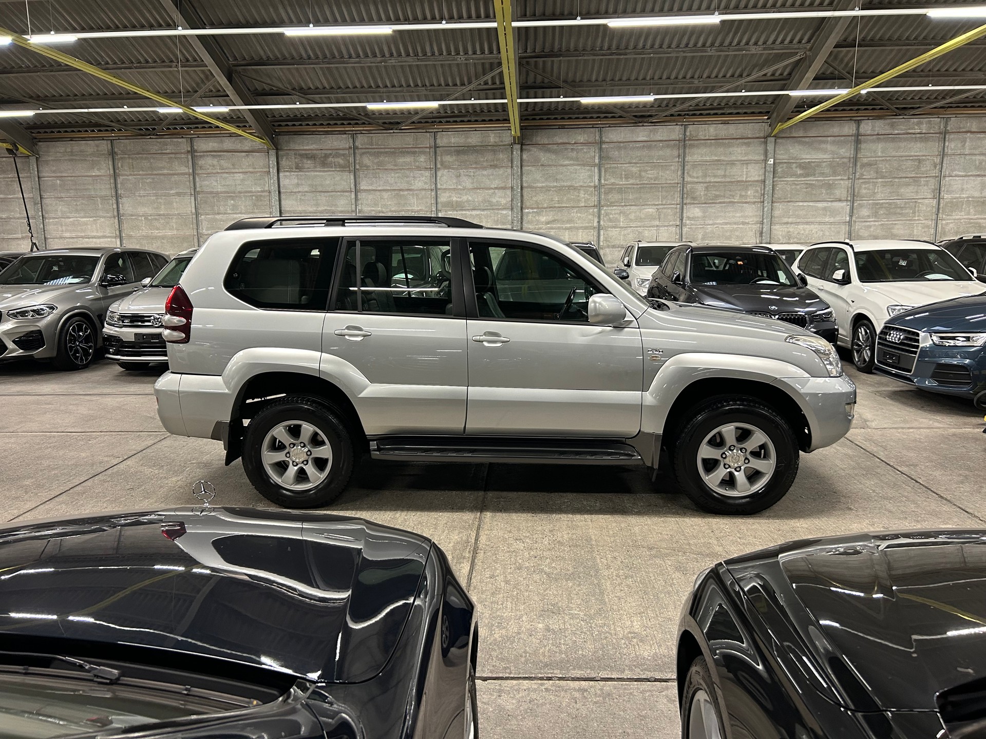 TOYOTA Land Cruiser 3.0 TD Linea Sol-image-2