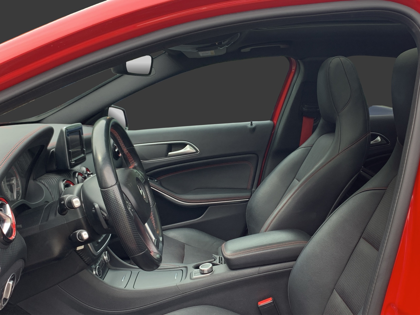MERCEDES-BENZ A 250 Sport AMG-Line 4Matic 7G-DCT-image-17