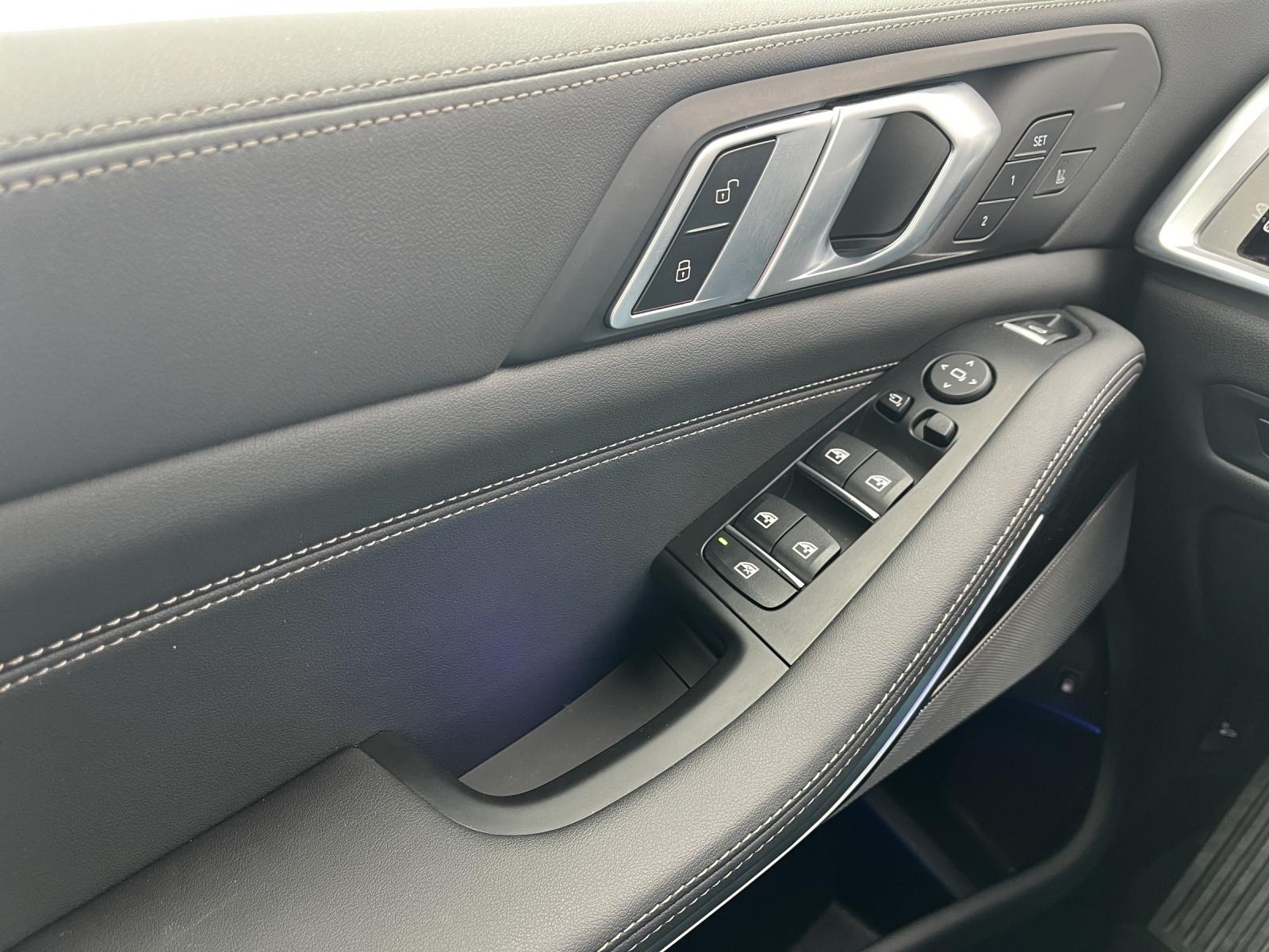 BMW X5 xDrive 50e M Sport Steptronic (CH)-image-17