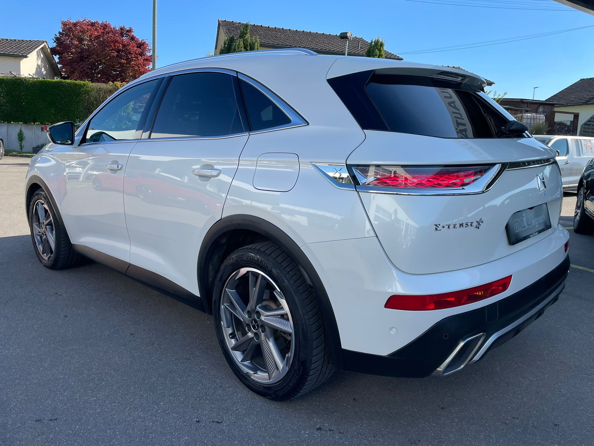 DS AUTOMOBILES DS 7 Crossback E-Tense 300 4x4 Louvre-image-5