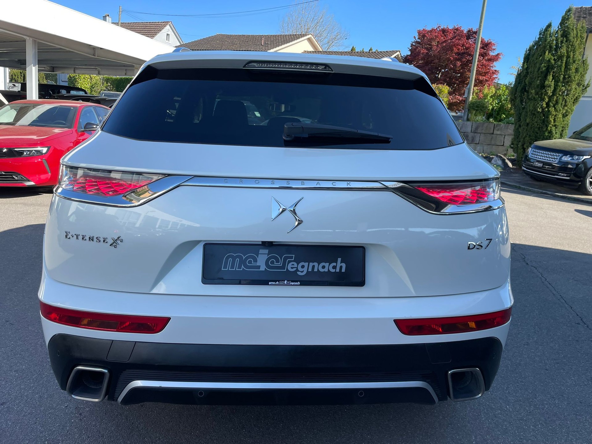 DS AUTOMOBILES DS 7 Crossback E-Tense 300 4x4 Louvre-image-7