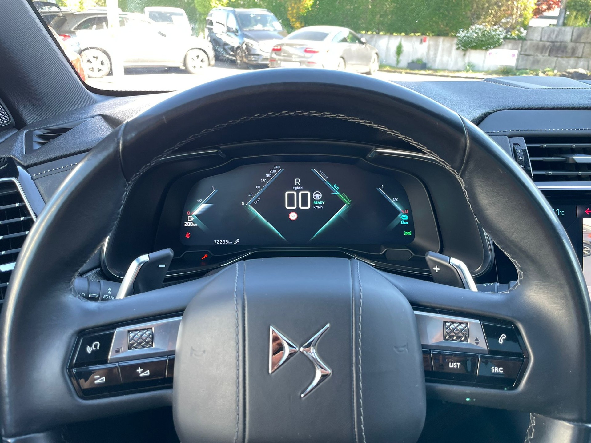 DS AUTOMOBILES DS 7 Crossback E-Tense 300 4x4 Louvre-image-15